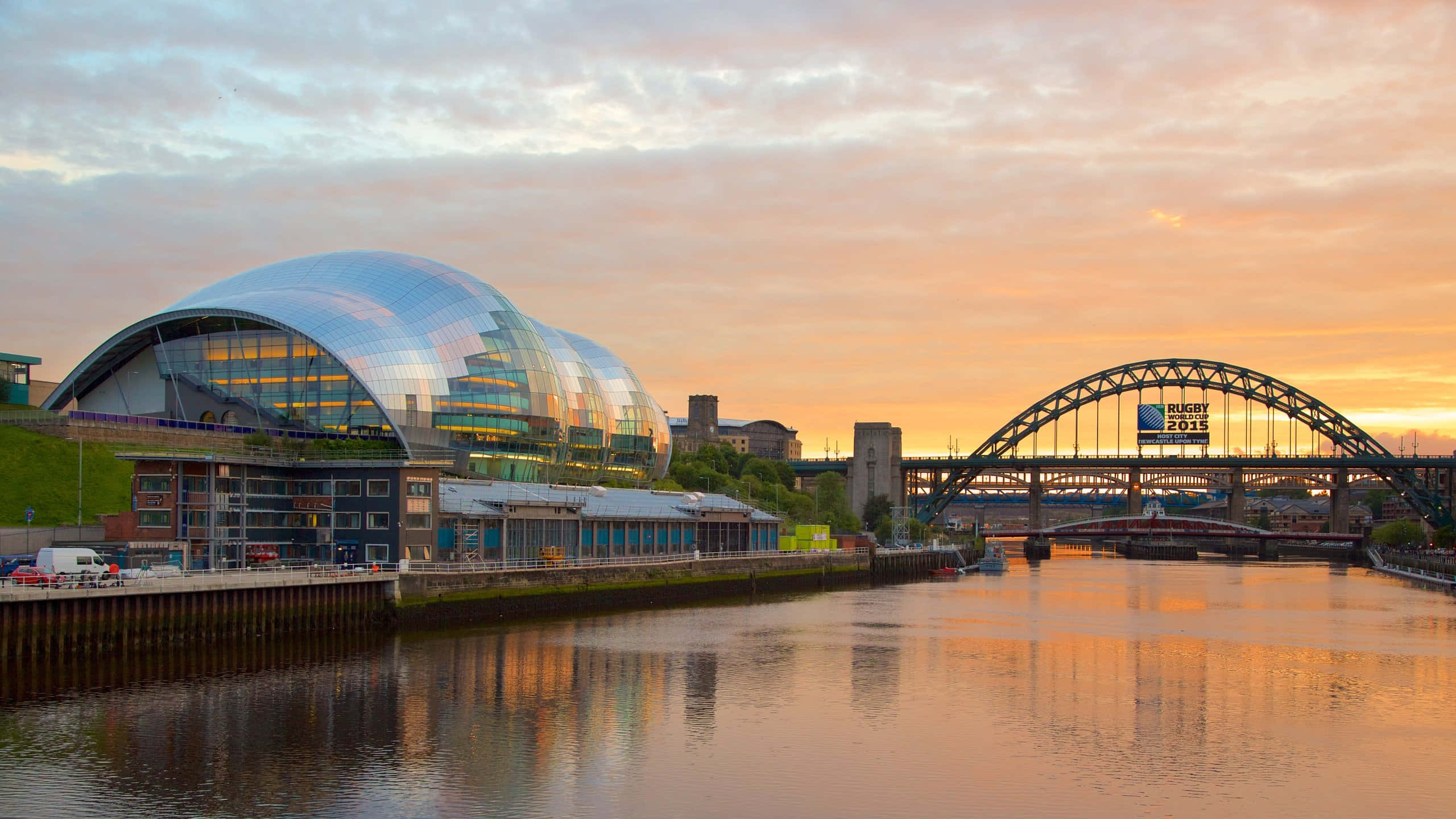 Stunning Panoramic View Of The Quayside In Newcastle Upon Tyne. Wallpaper