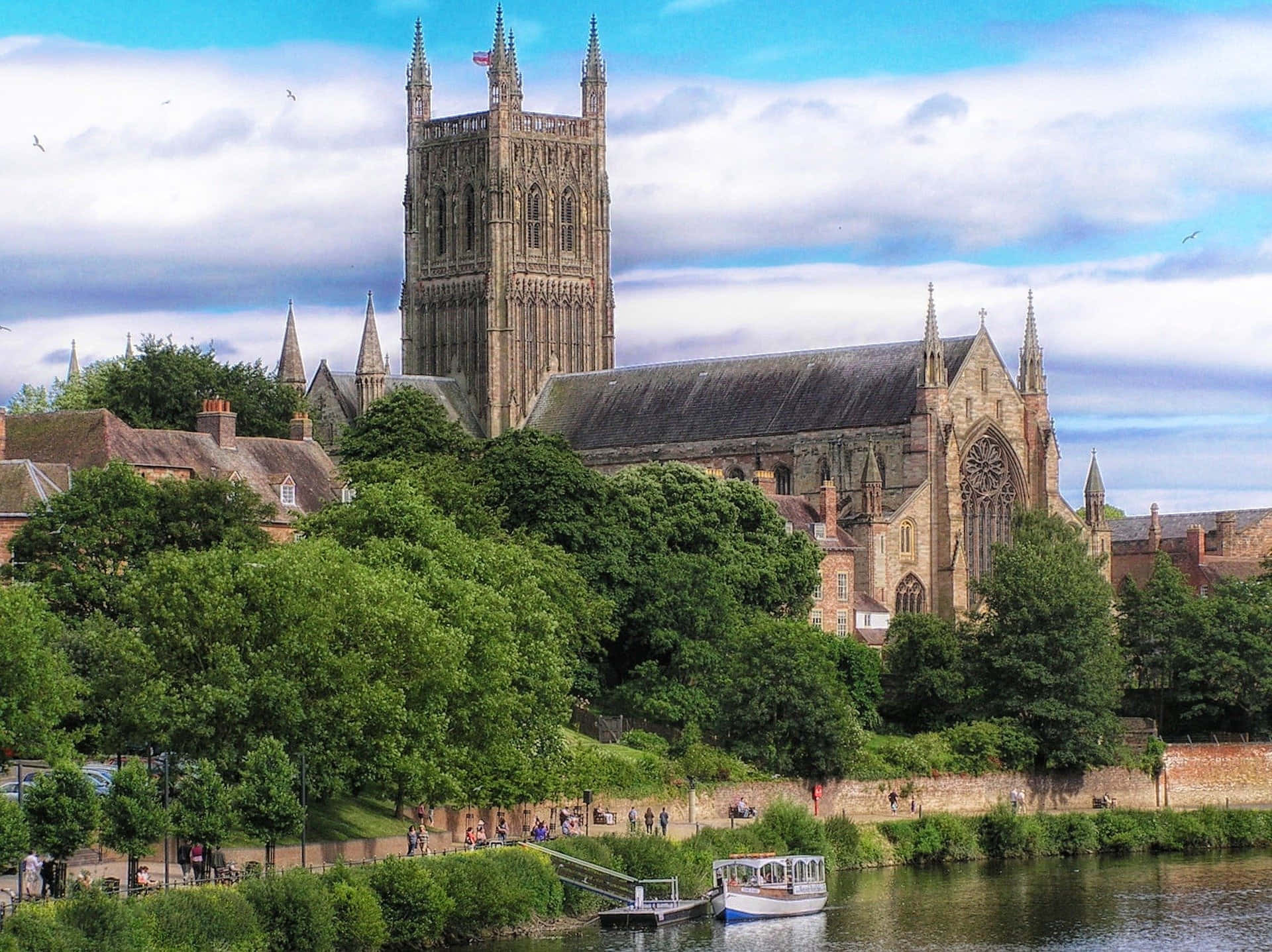 Stunning Panoramic View Of Worcester, United Kingdom Wallpaper