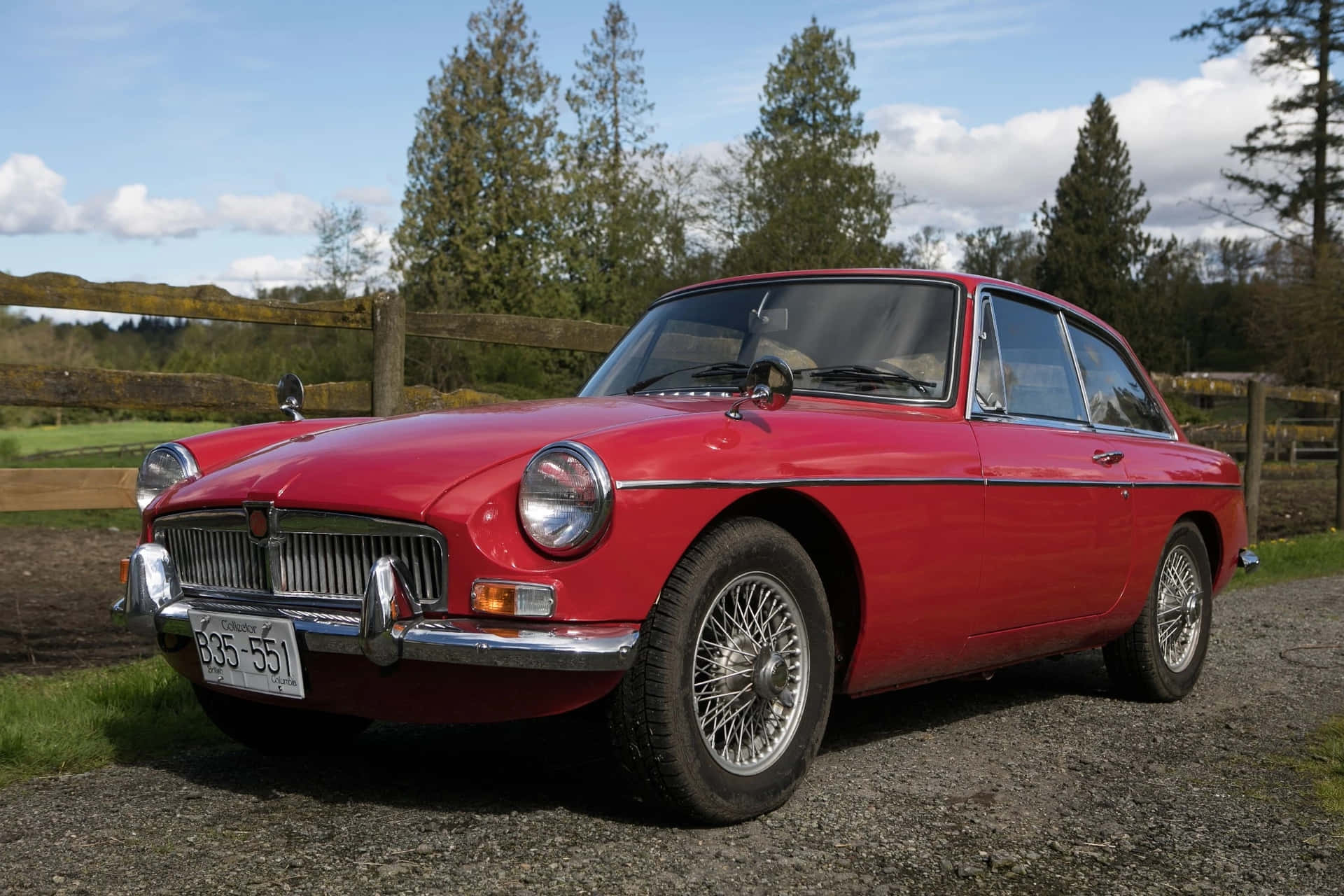 Stunning Silver Mg Gt In All Its Glory Wallpaper