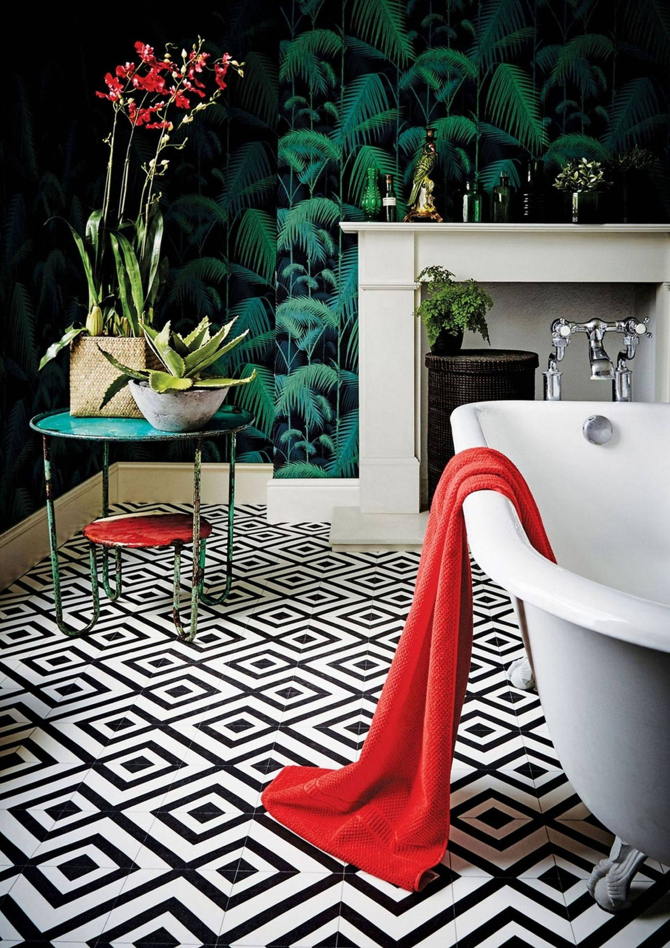 Stylish Bathroom With Geometric Pattern Floor Tiles Picture