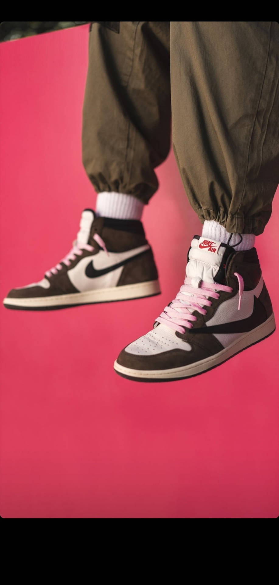 Stylish Photograph Of Nike Jordan 1 Wallpaper