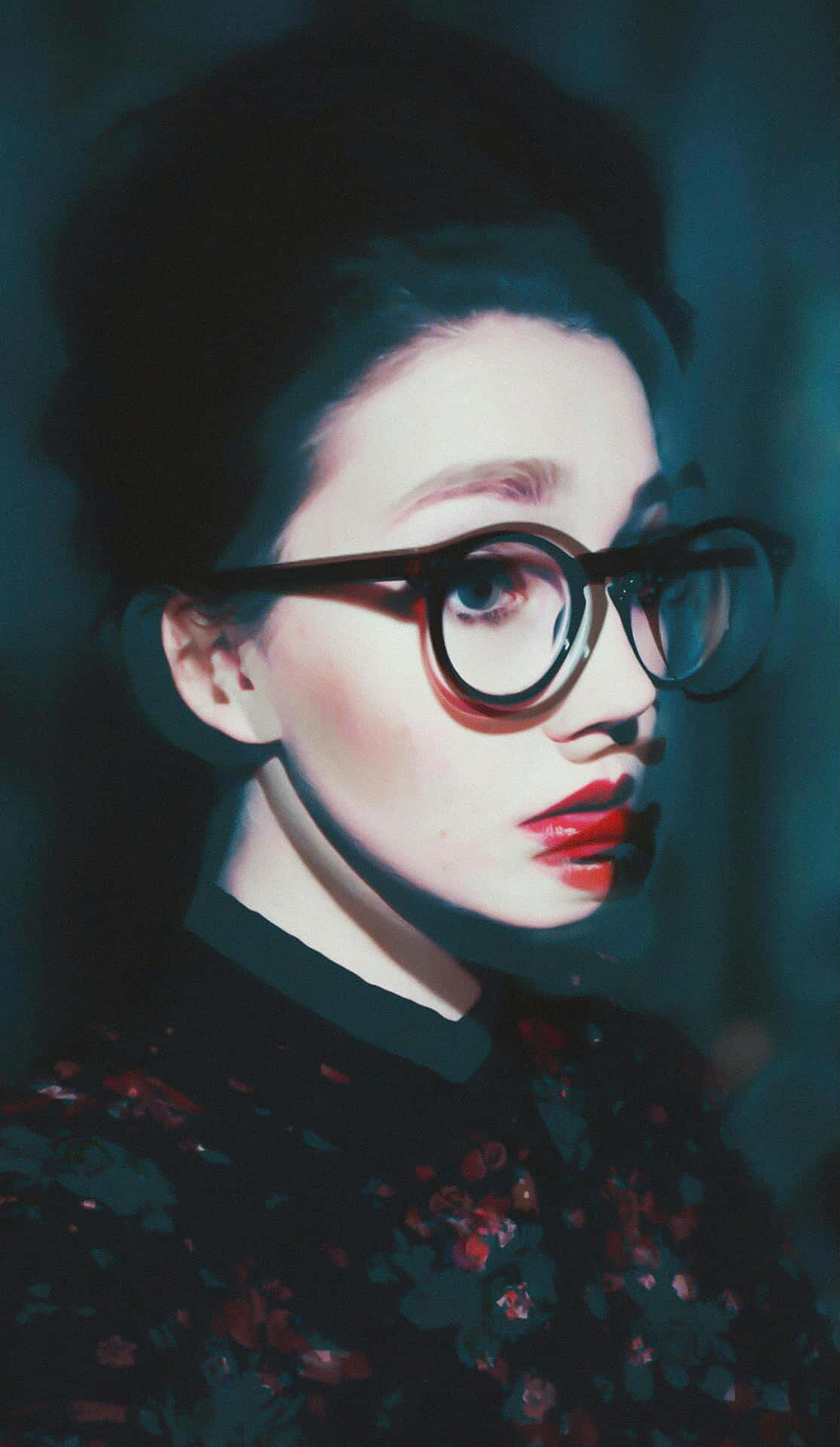 Stylish Portraitwith Red Lipsand Glasses Wallpaper