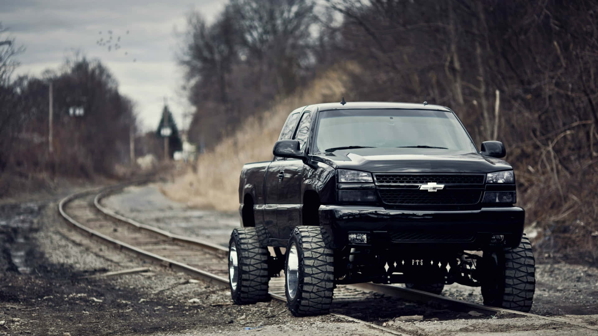 Stylish Retro Square Body Truck In Pristine Condition Wallpaper