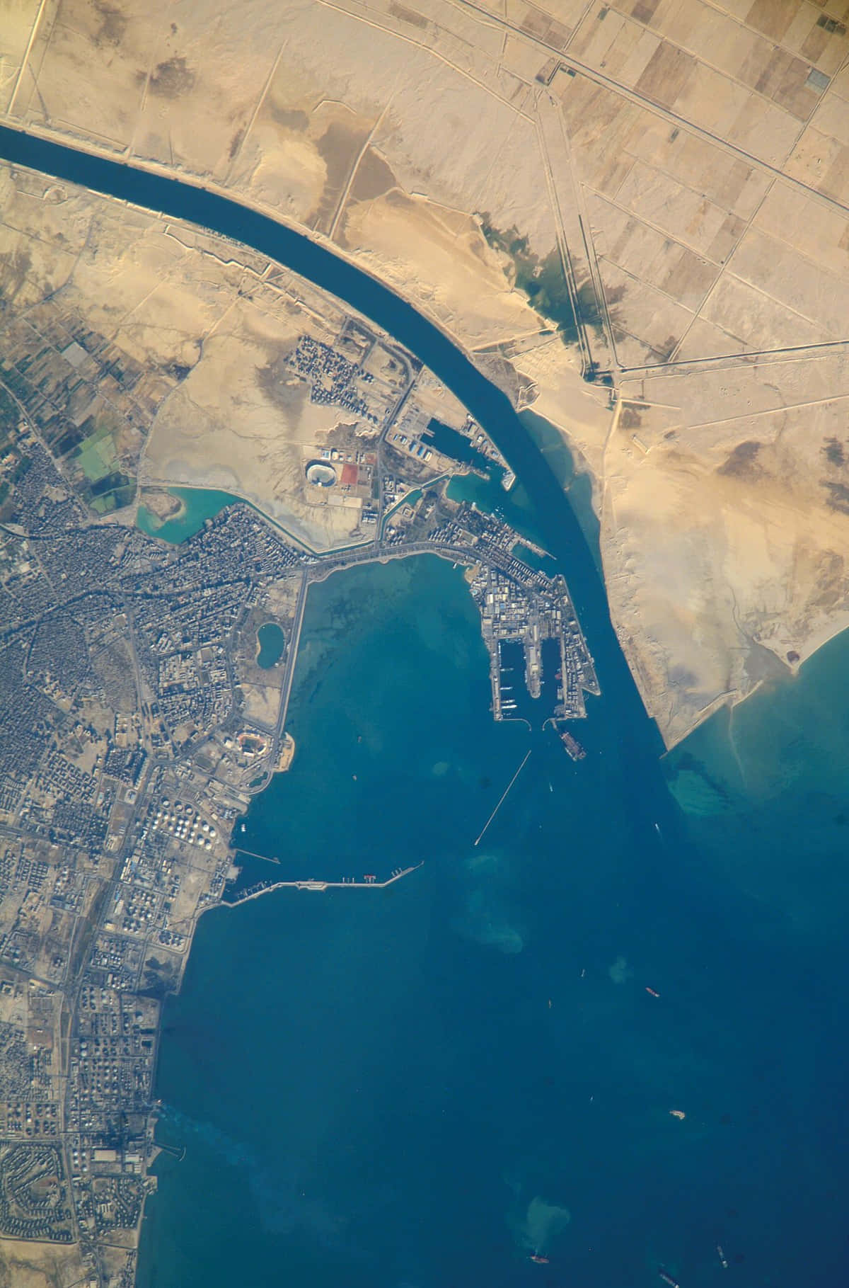Imagendel Enlace Más Corto Del Canal De Suez.