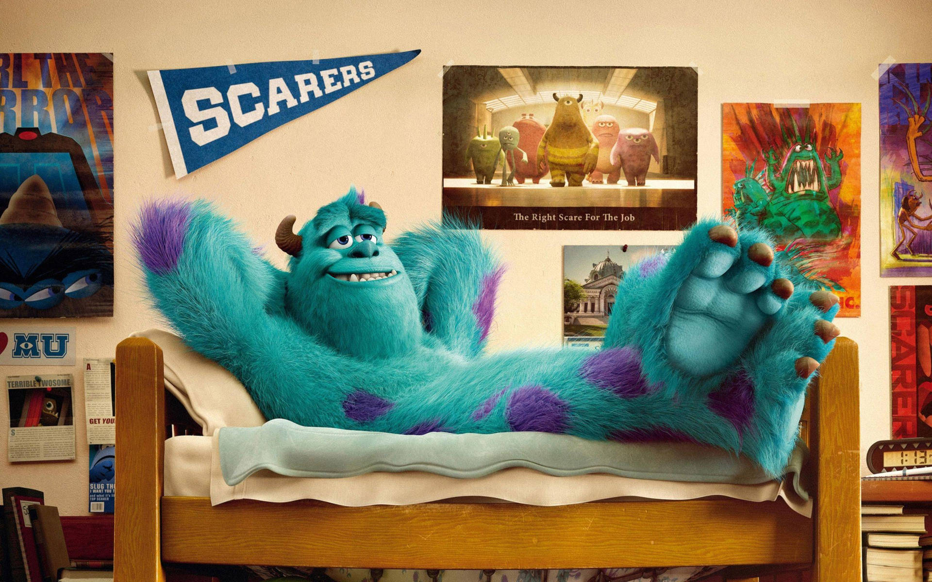 Sulley Scarers Student Wallpaper