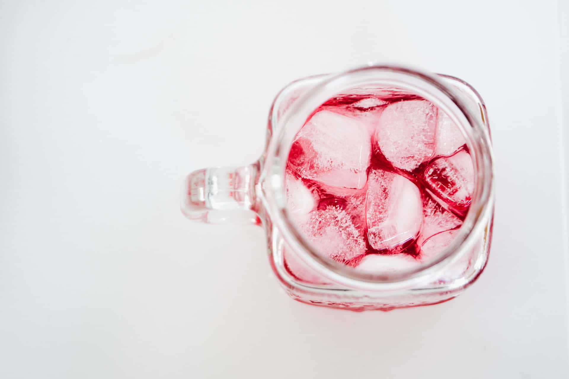 Refreshing Summer Drinks to Beat the Heat Wallpaper