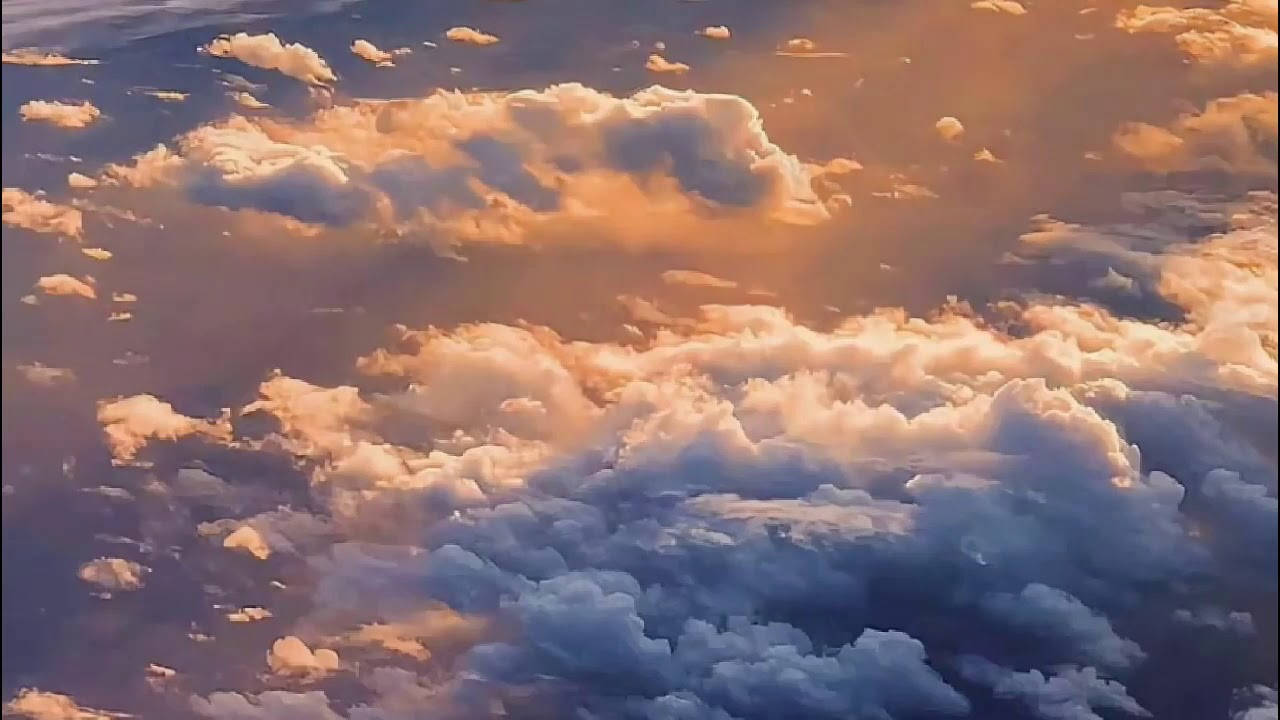 Sunbeam Clouds Aesthetics Wallpaper