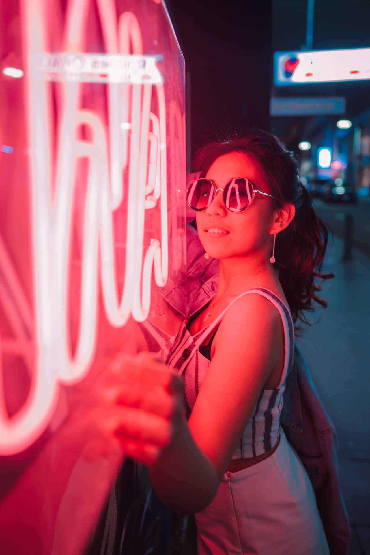 Sunglasses Neon Smile Wallpaper