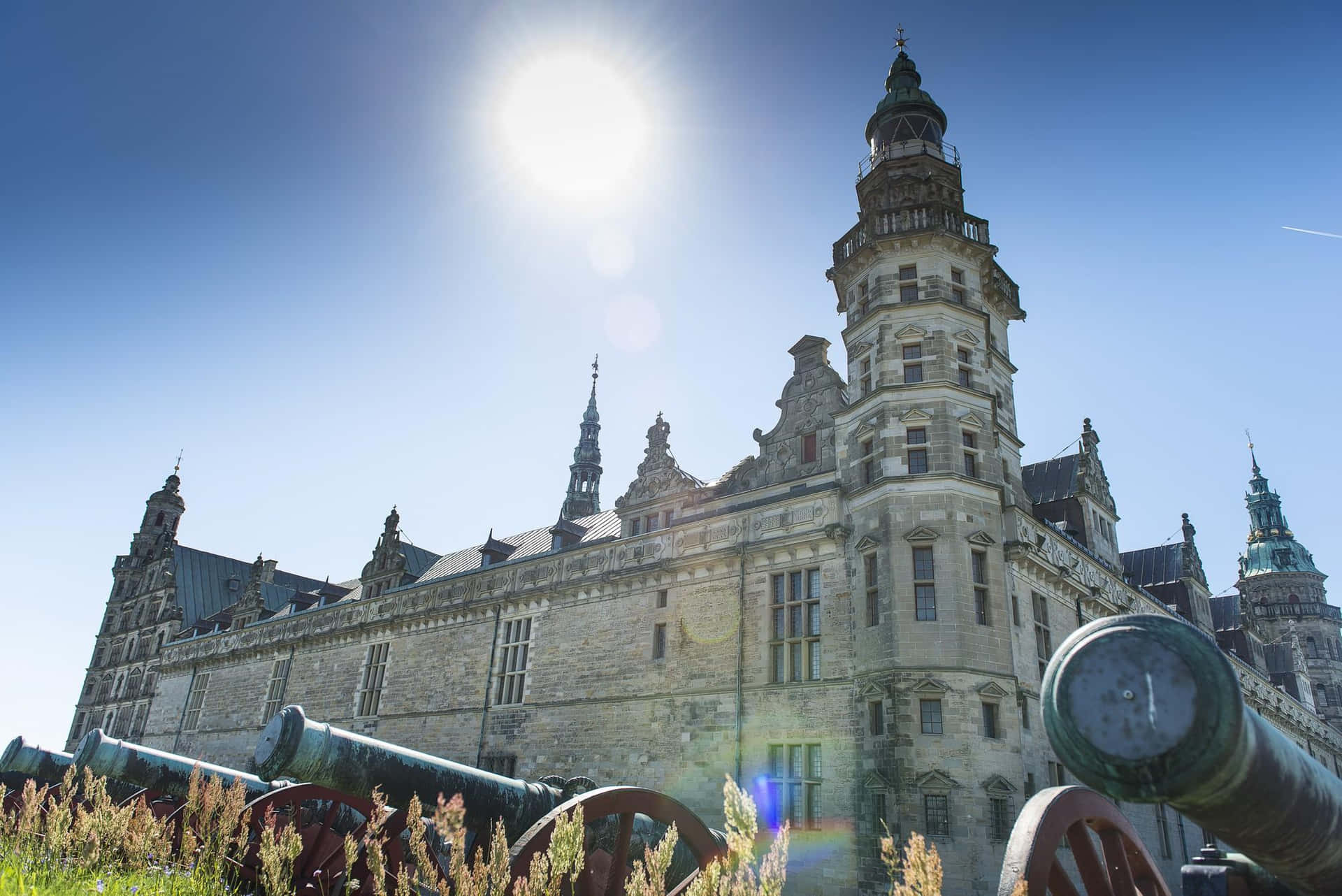 Sunlight In Kronborg Castle Wallpaper