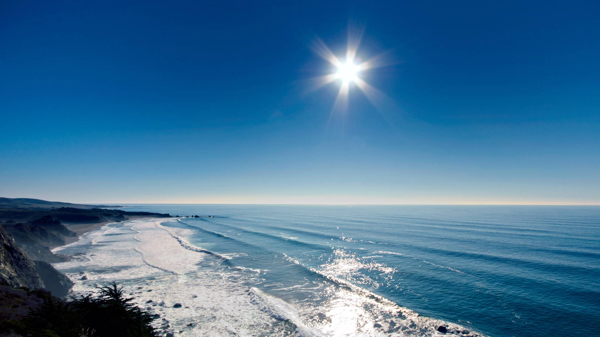 Sunny Coastline Ocean Desktop