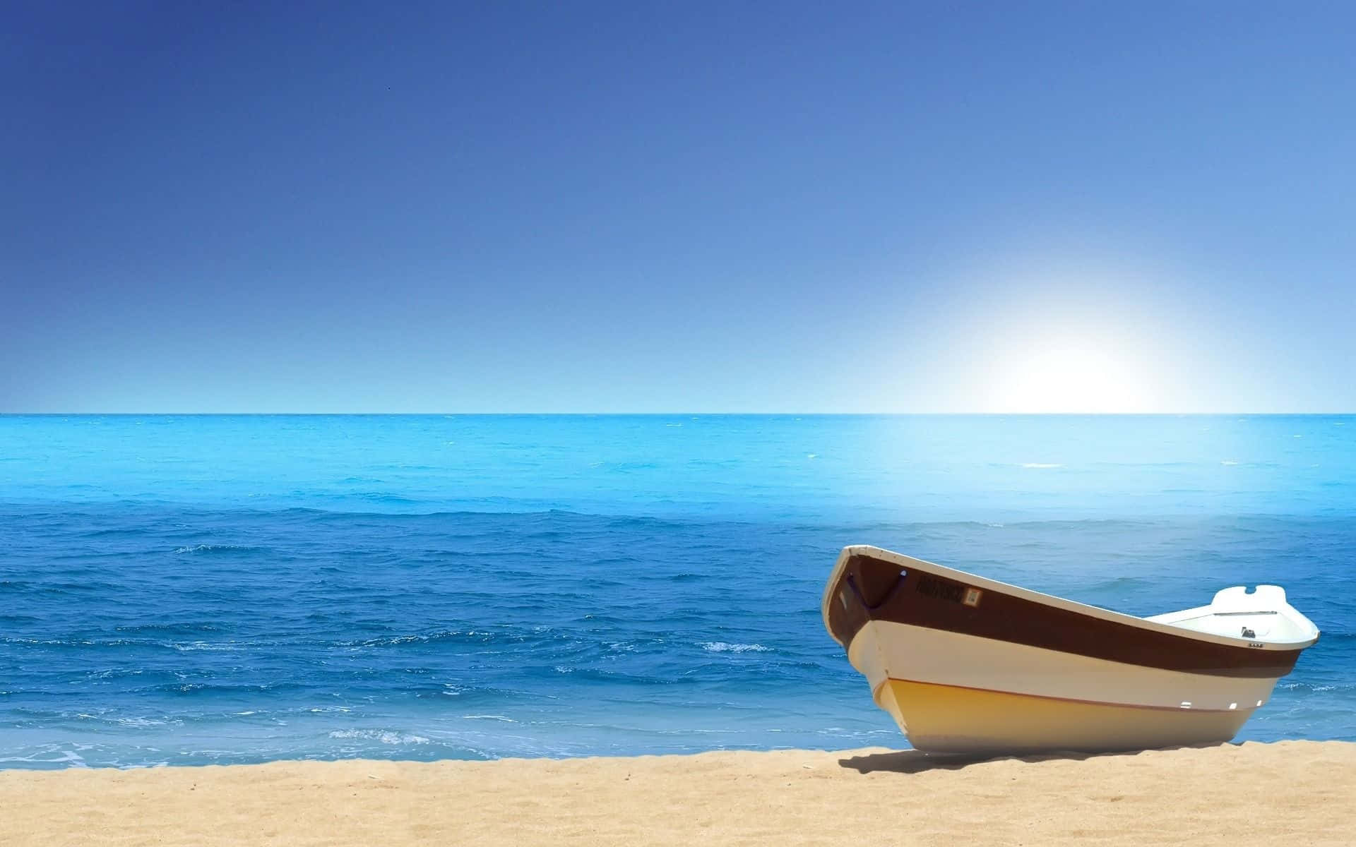 Solskinsdag båd sø strand scene Wallpaper