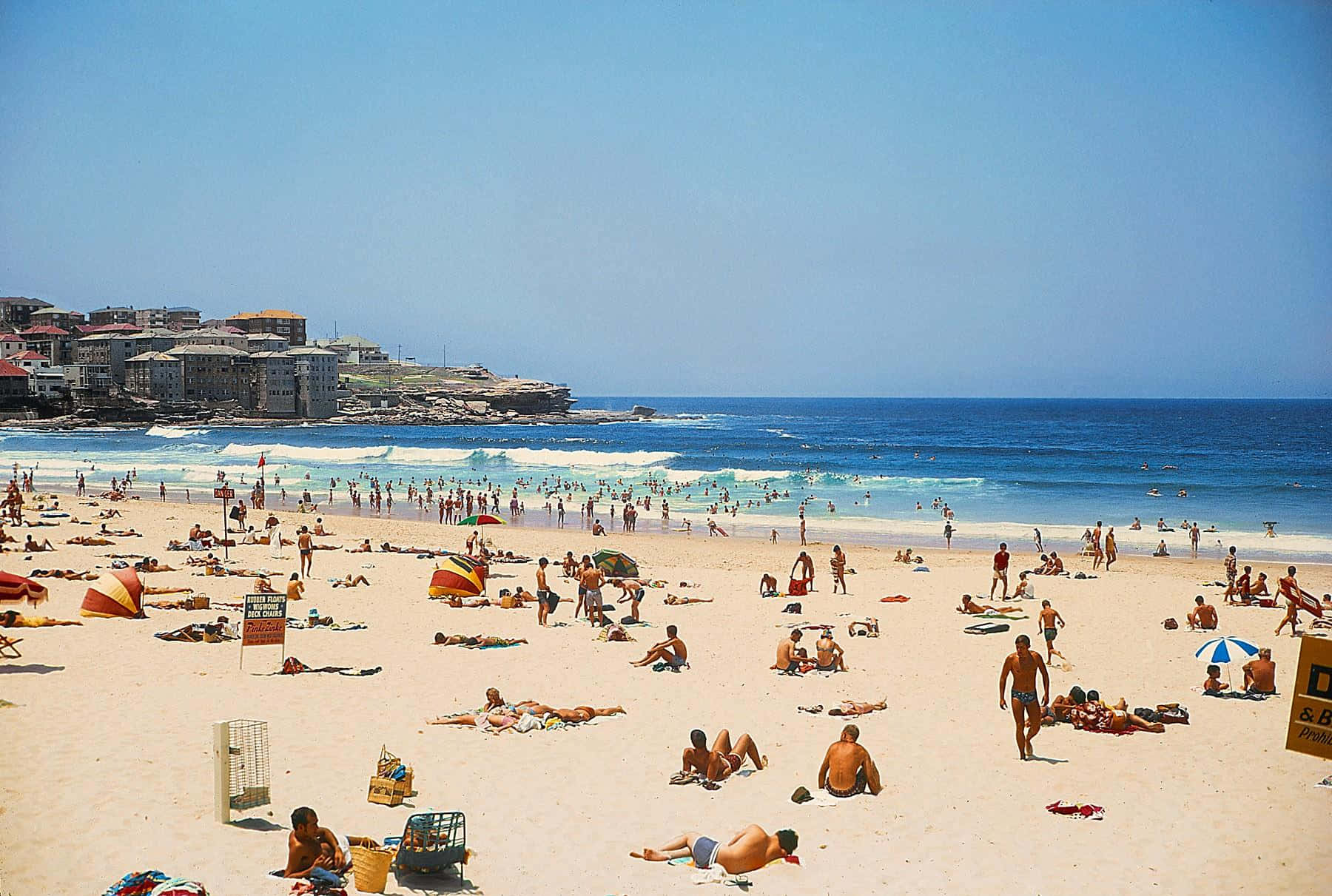 Sunny Dayat Bondi Beach Australia Wallpaper