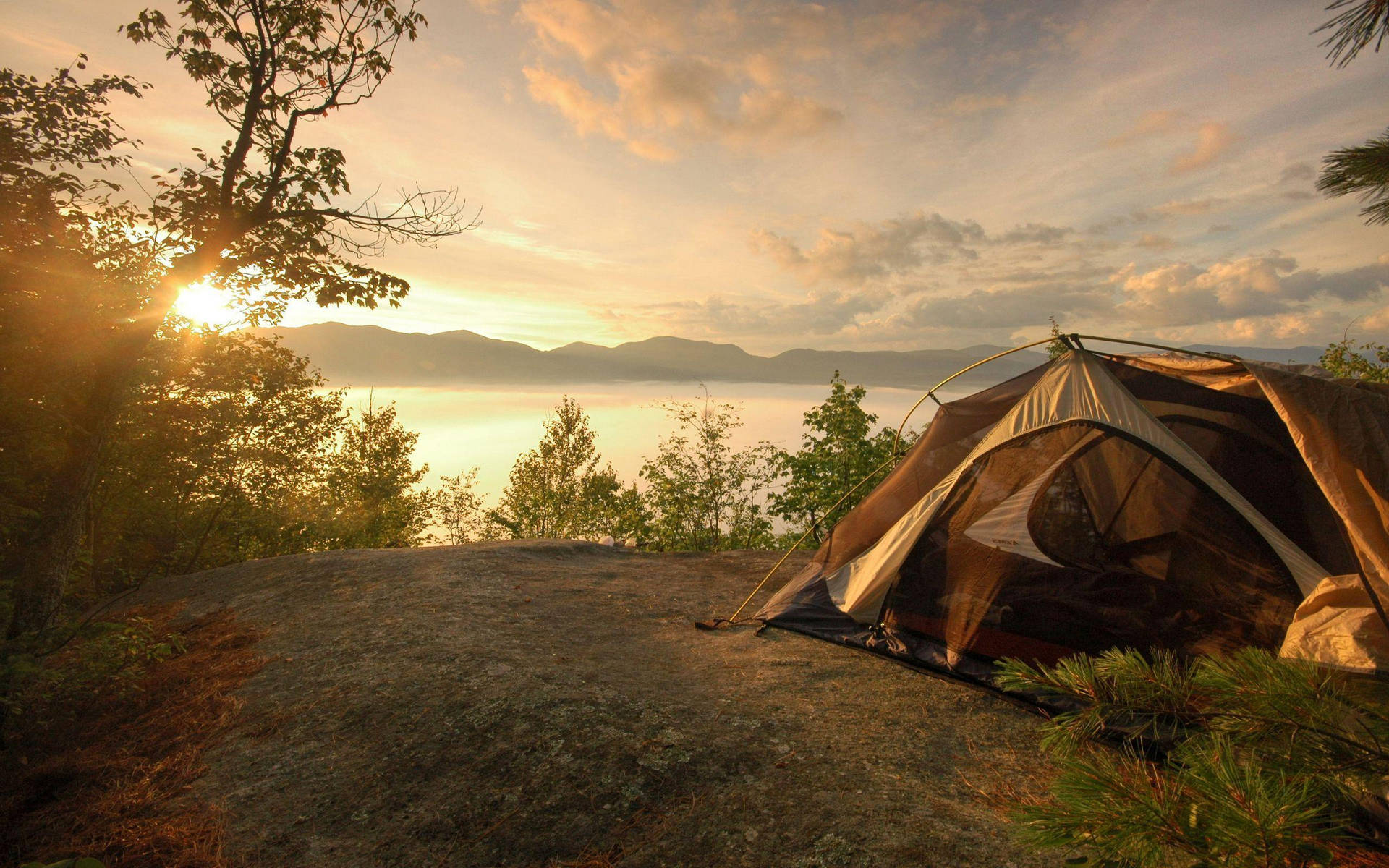 Sunrise Camping Wallpaper
