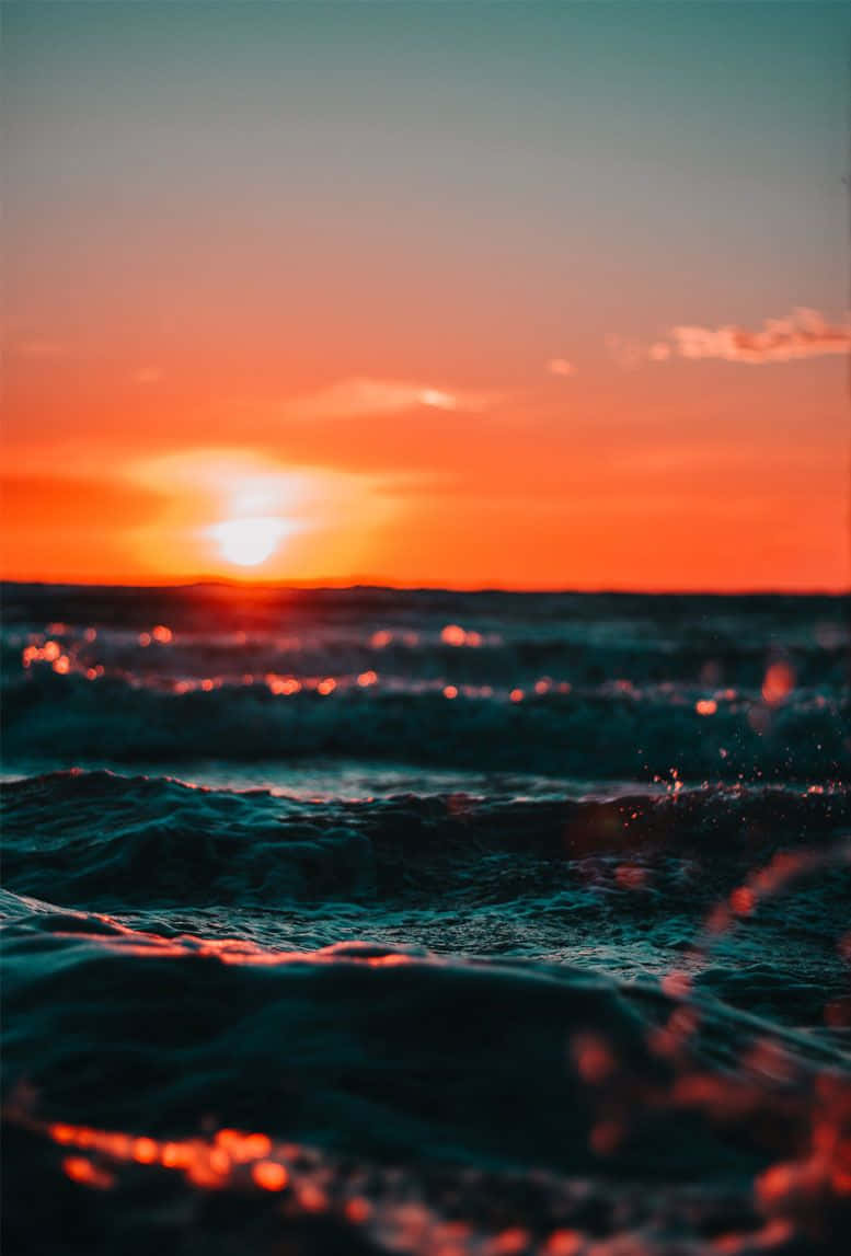 Genießeden Sonnenaufgang Mit Deinem Iphone Wallpaper