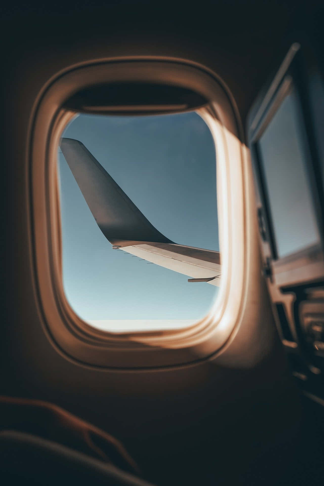 Sonnenuntergangästhetik Fenster Im Inneren Des Flugzeugs Wallpaper