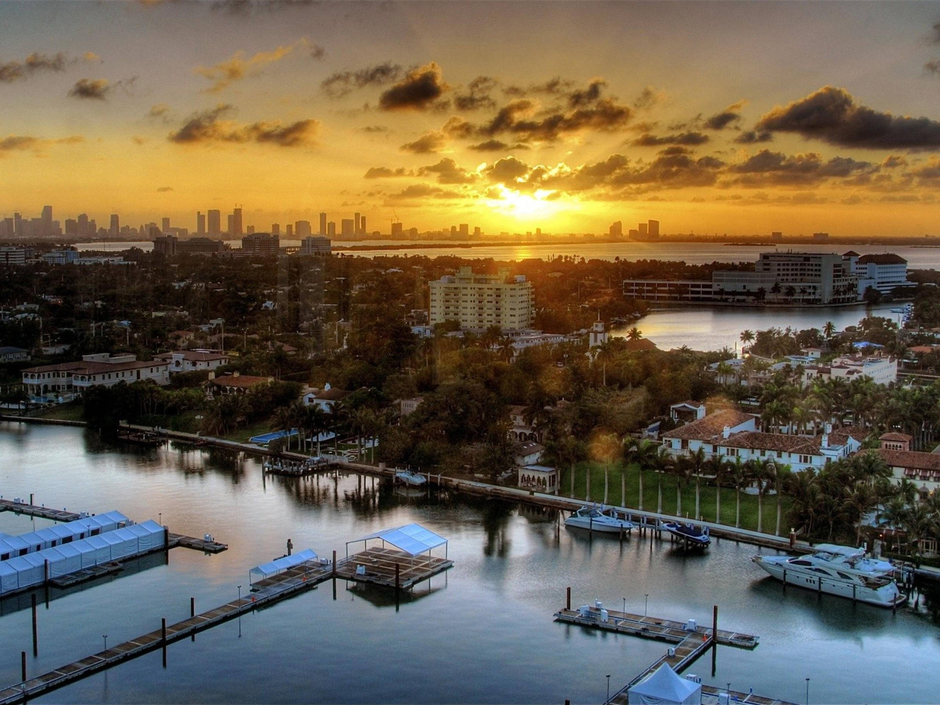 Sunset At Miami Bay Wallpaper