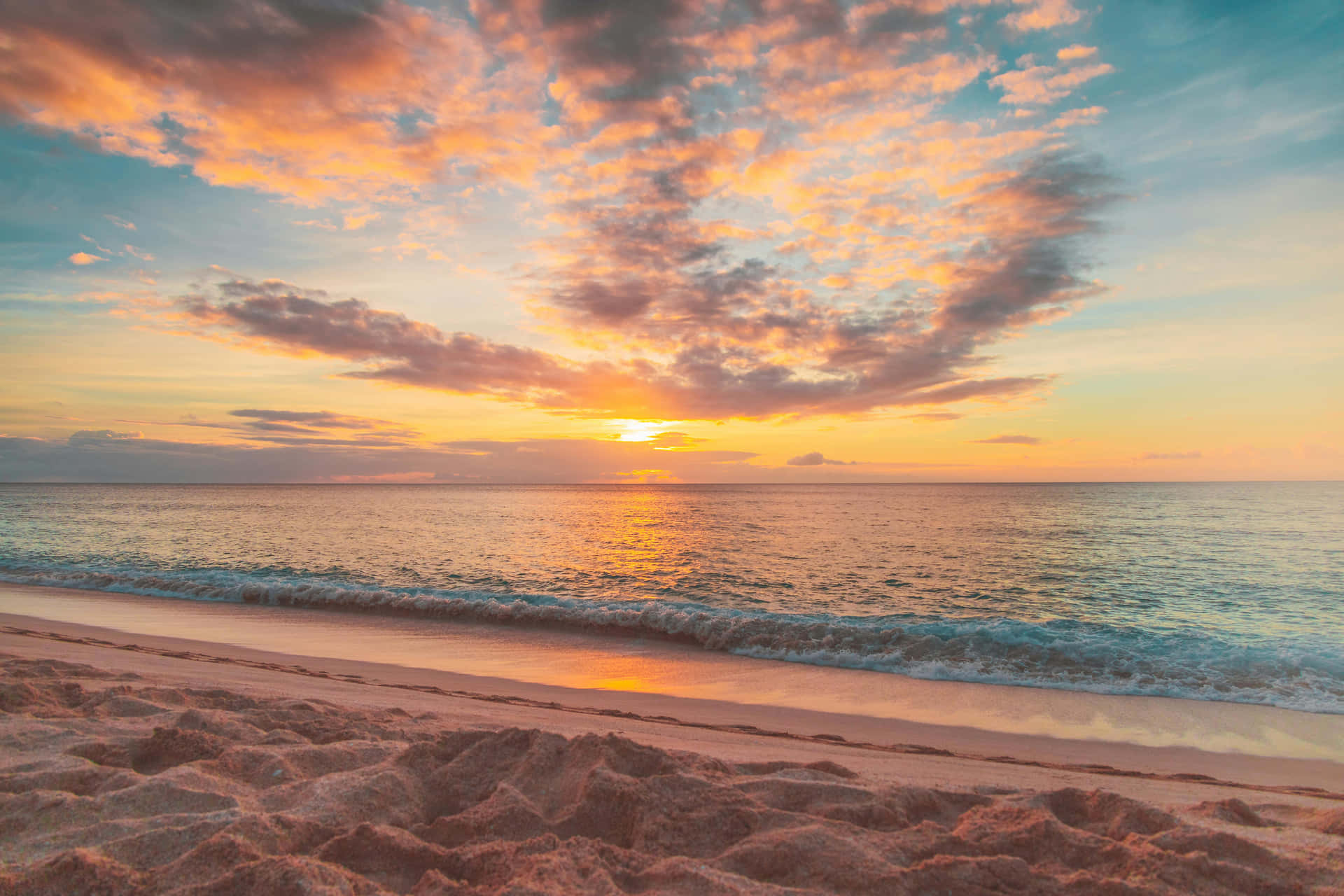 Sunset Blissat Preppy Beach Wallpaper