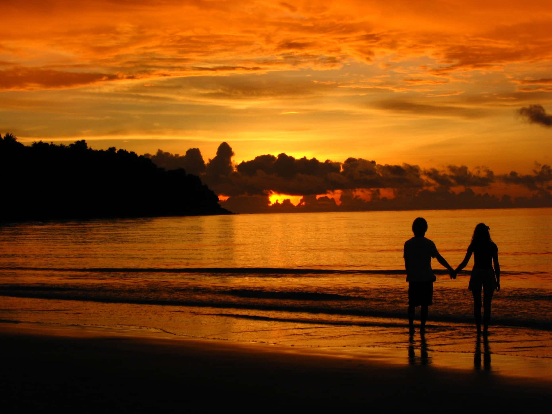 Sunset Couple Picture Holding Hands Sight