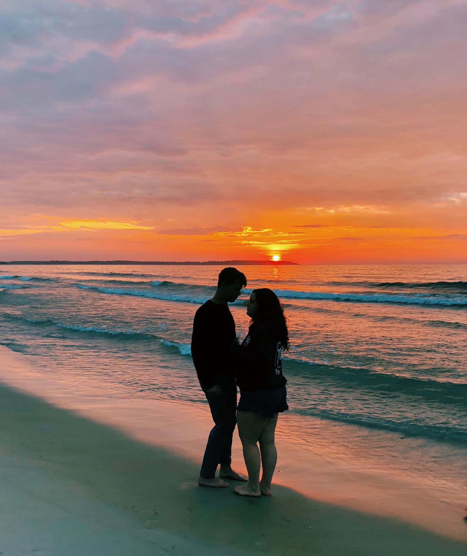 Sunset Couple Picture Seashore Sea Waves