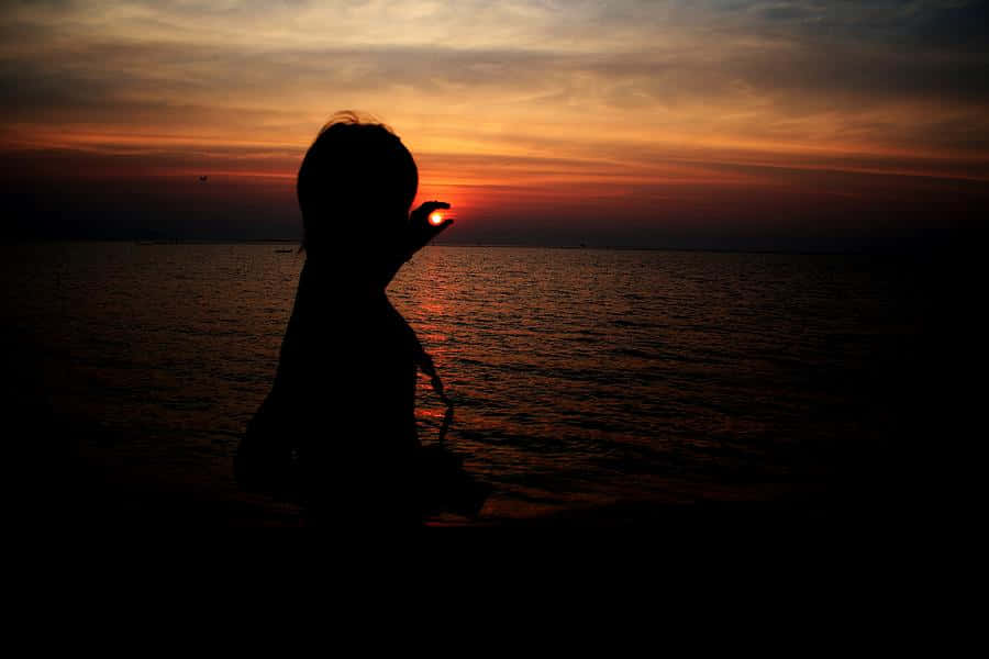 Cute Sunset Girl Picture