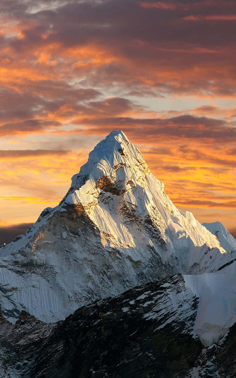 Sunset_ Glow_ Mountain_ Peak Wallpaper