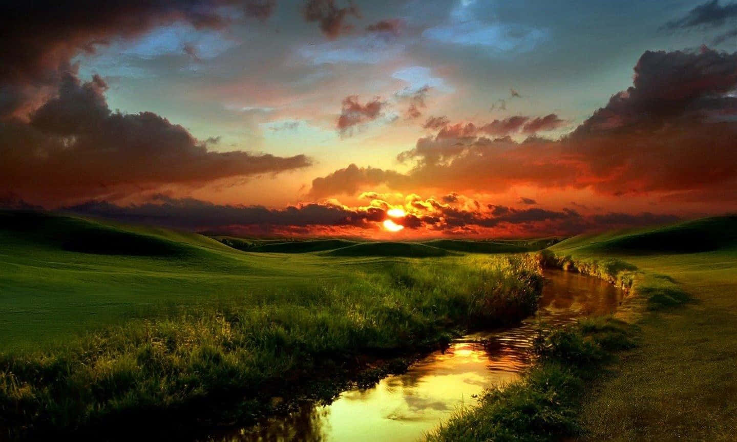 Majestic Sunset Landscape Wallpaper