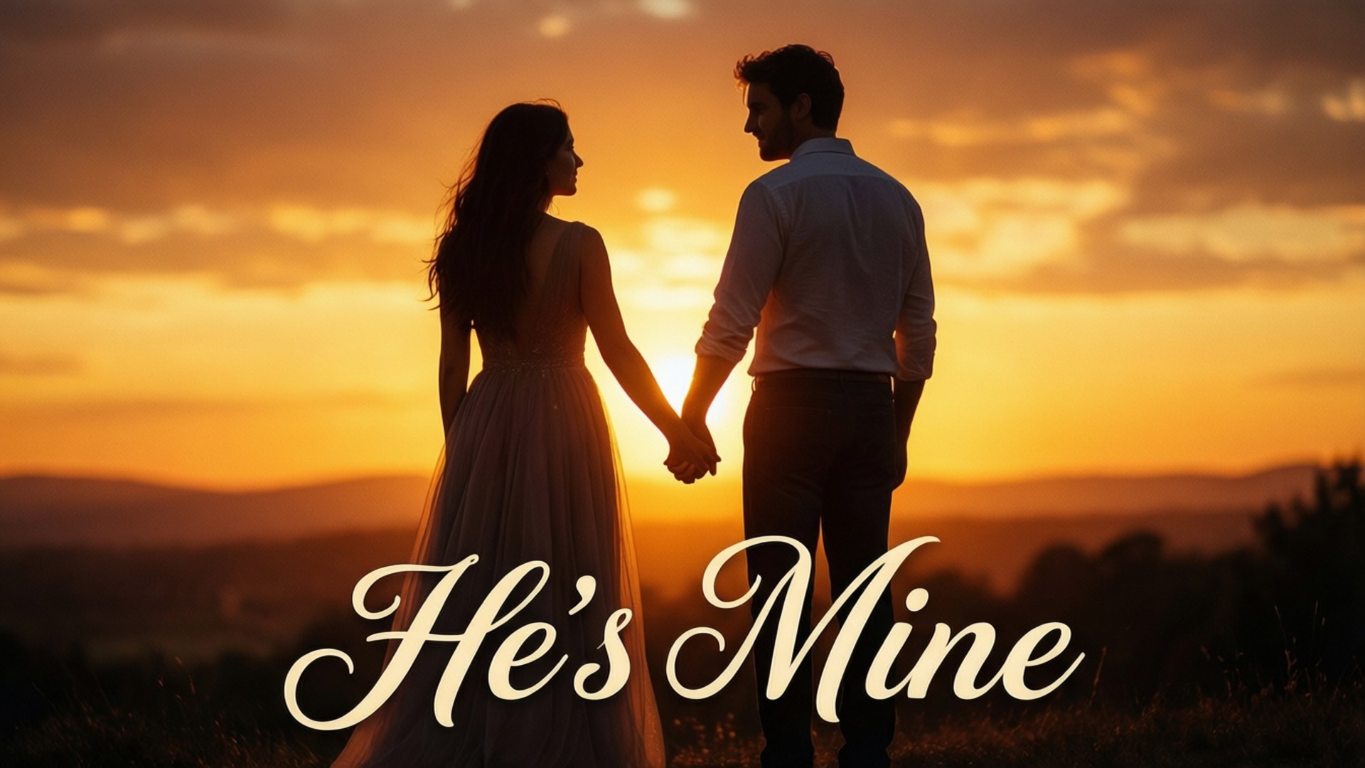 Romantisk solnedgang silhuet tapet med 'He's Mine' tekst.