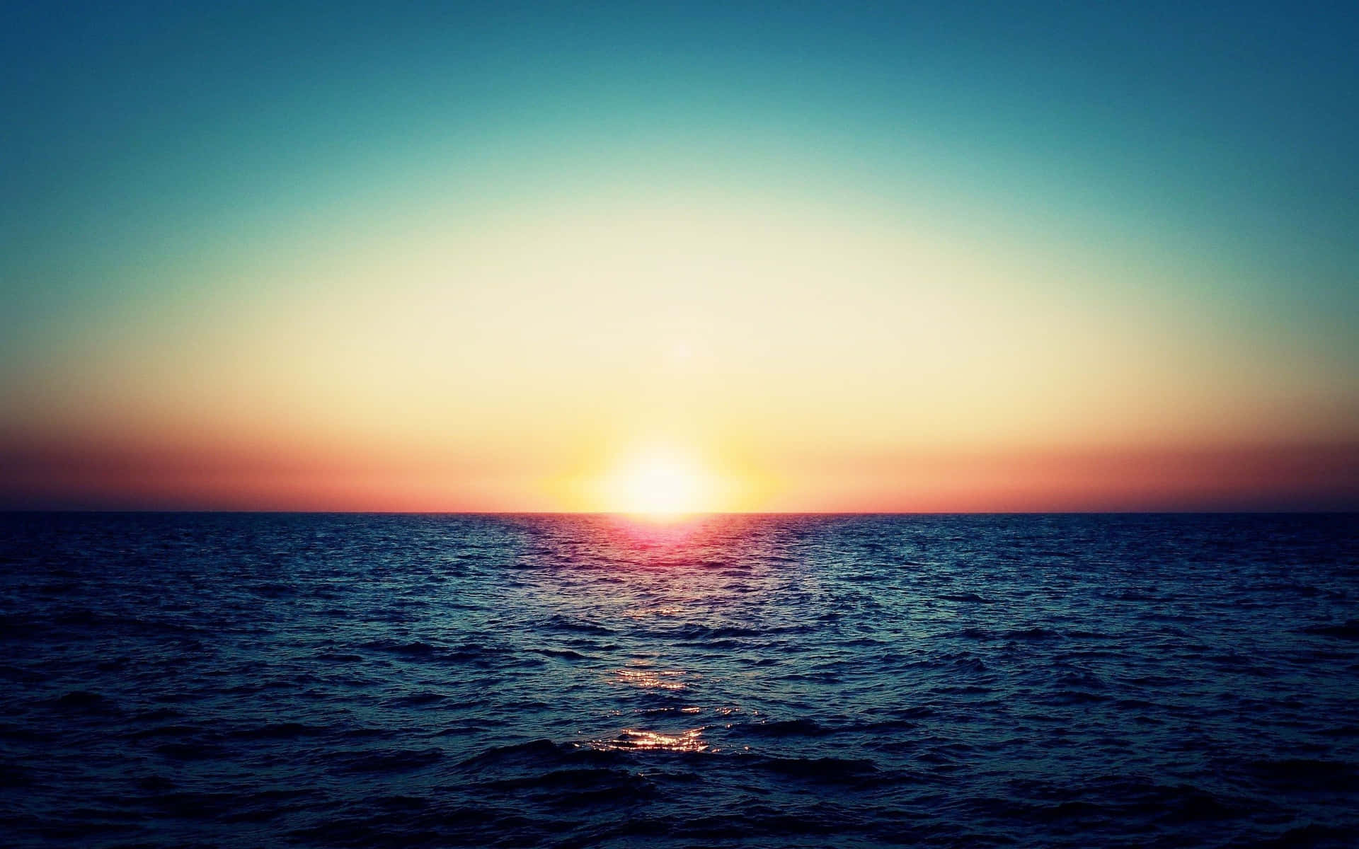 Tranquil Sunset Over a Vast Ocean