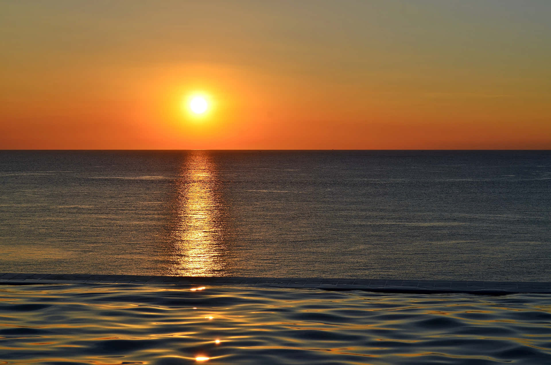Captivating Sunset Ocean Scene