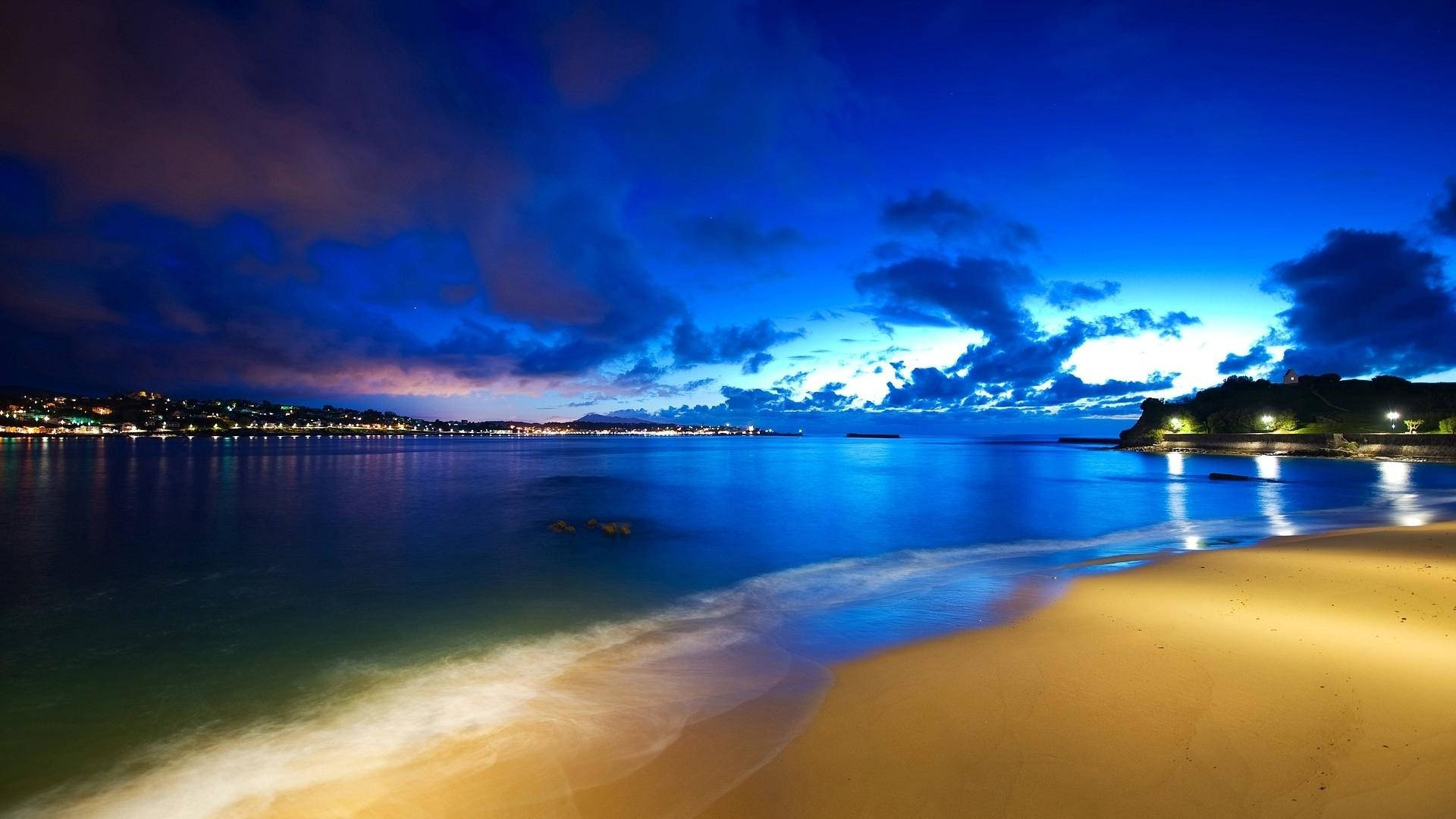 Download Sunset On Seaside Scenic Wallpaper 