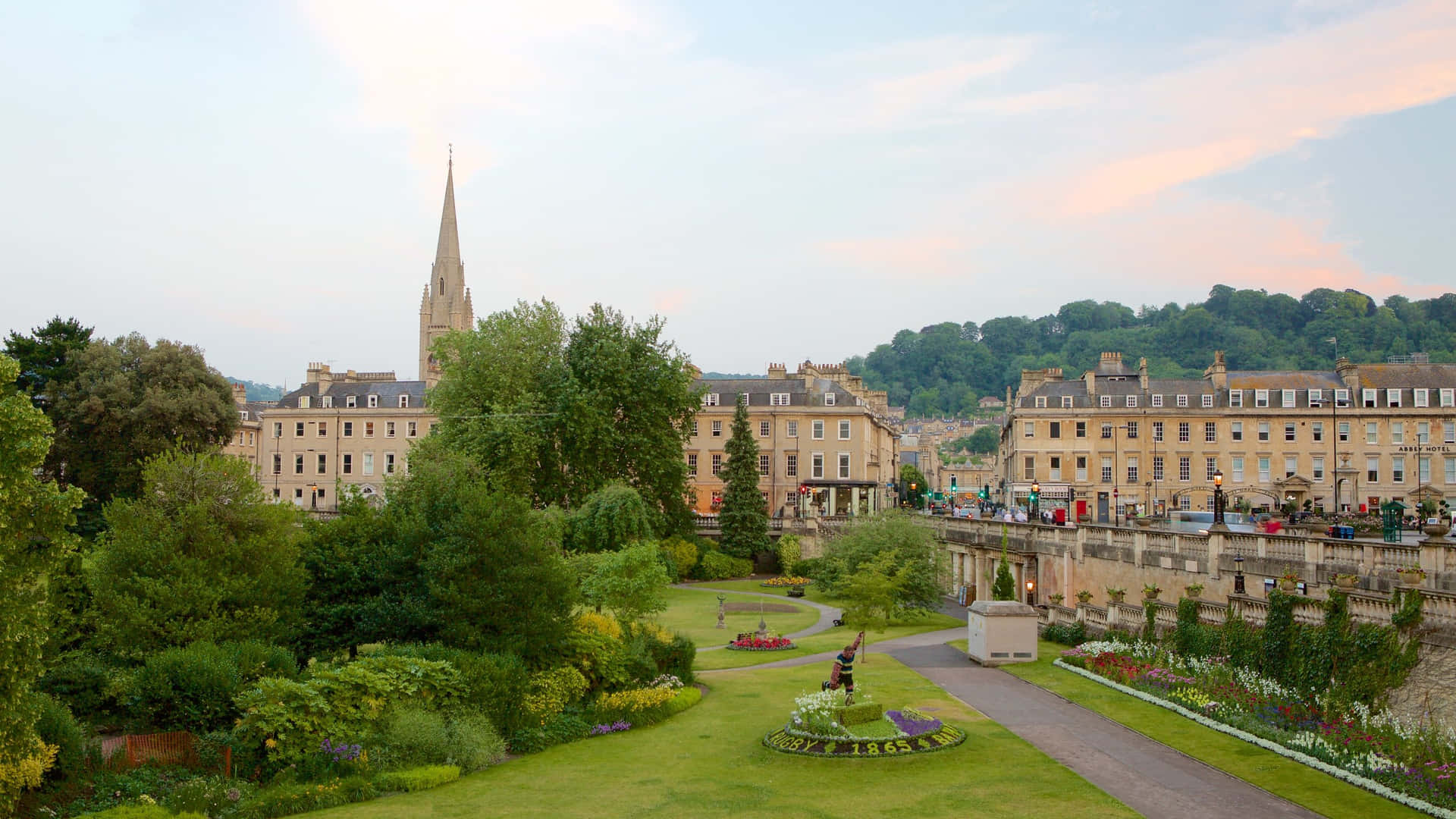 Sunset Over The Iconic Bath City, Uk Wallpaper