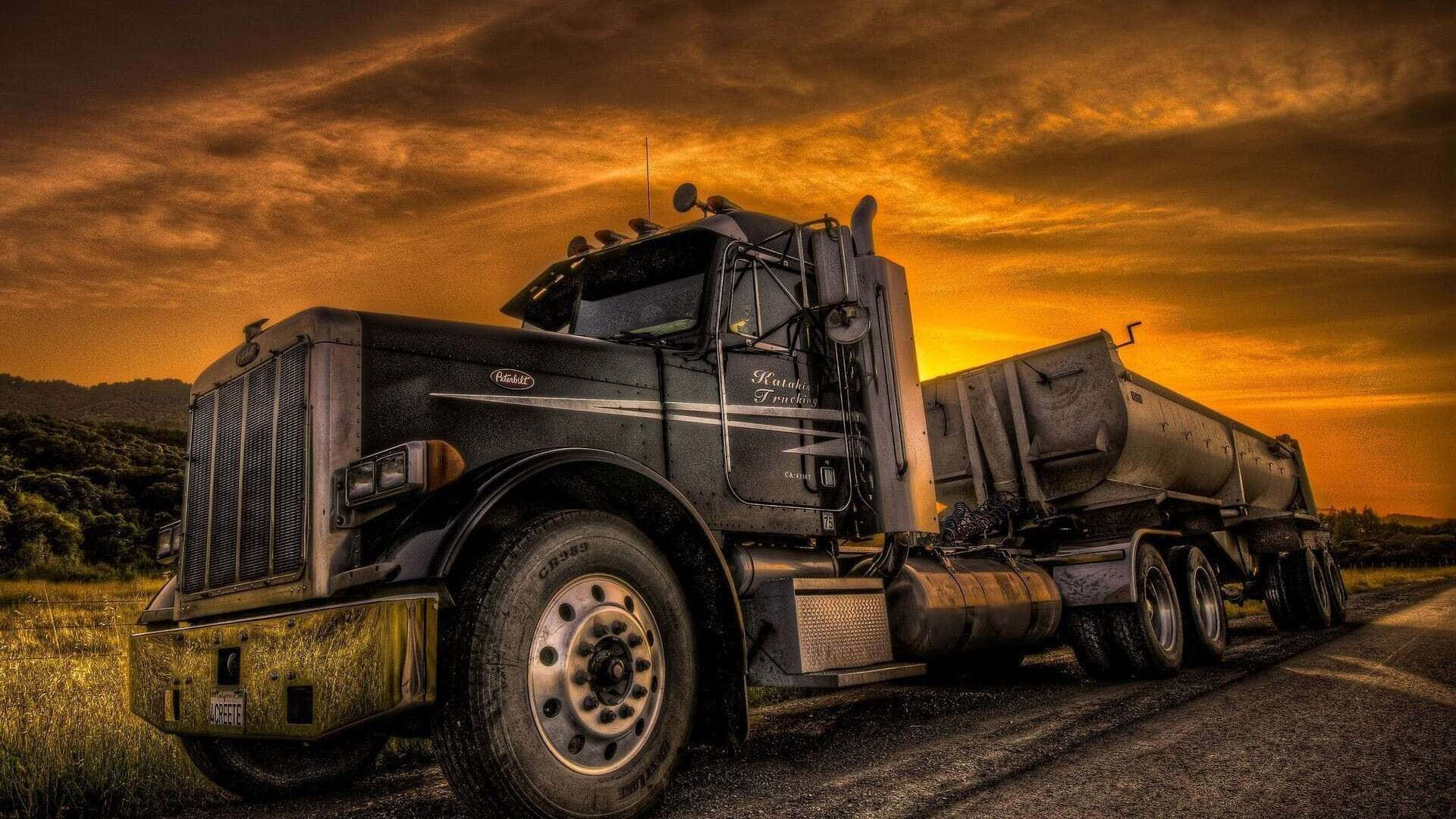 Sunset Semi Truckon Road Wallpaper