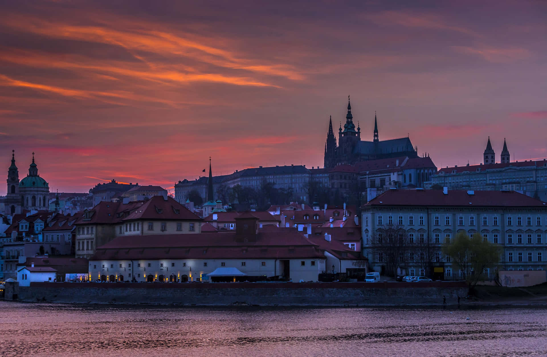 Sunset Sky At Prague Castle Wallpaper