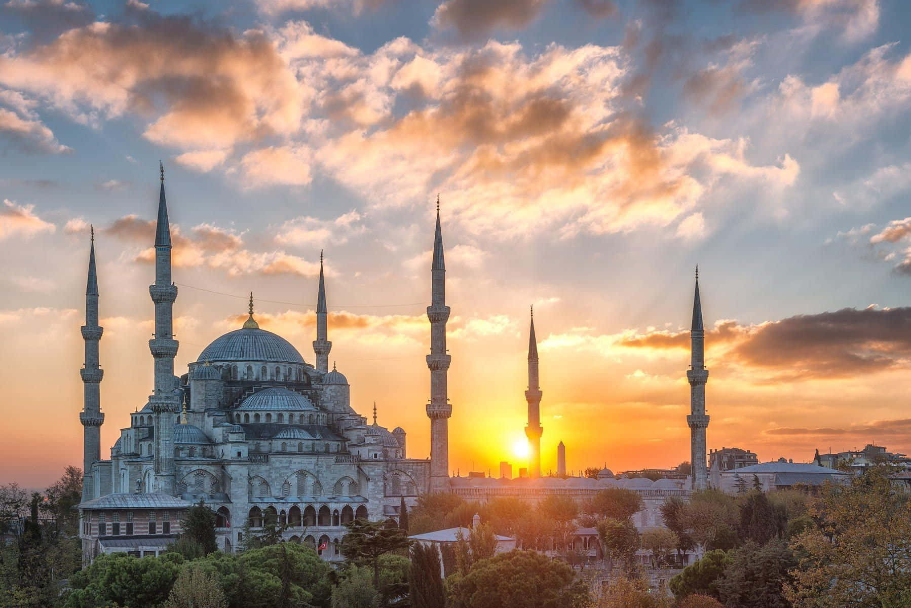 Sunset View In Blue Mosque Wallpaper