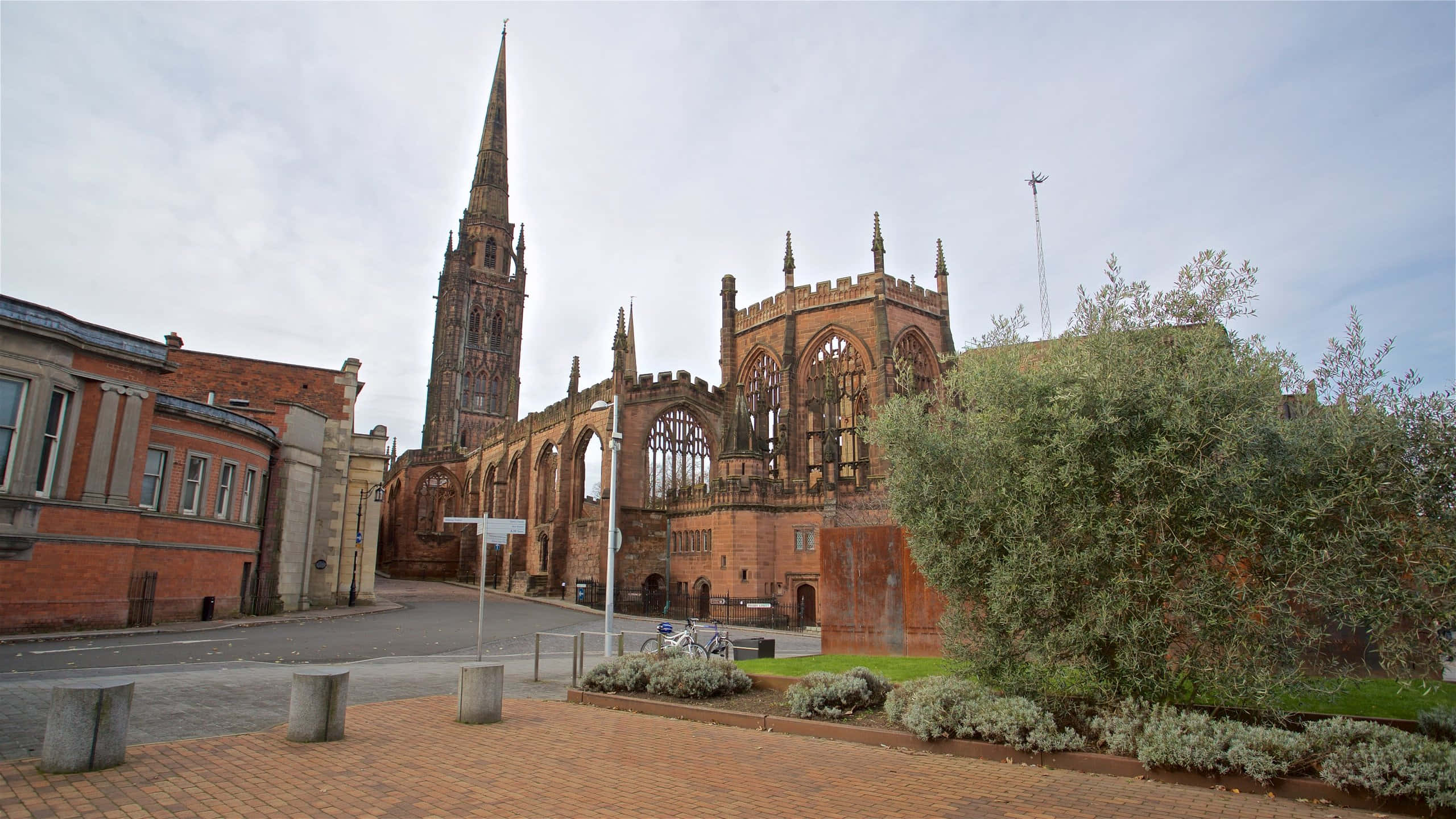 Sunset View Of Coventry Cityscape Wallpaper