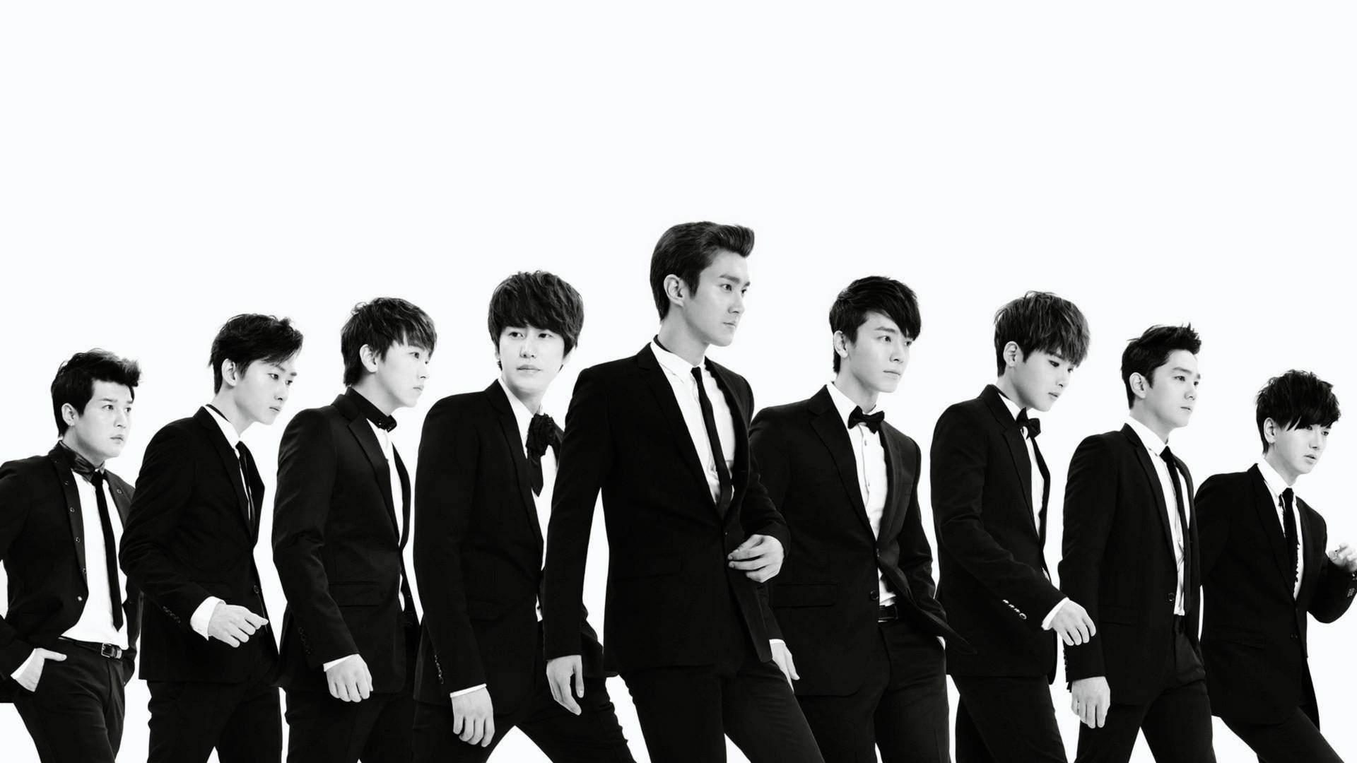 Super Junior Black And White Wallpaper
