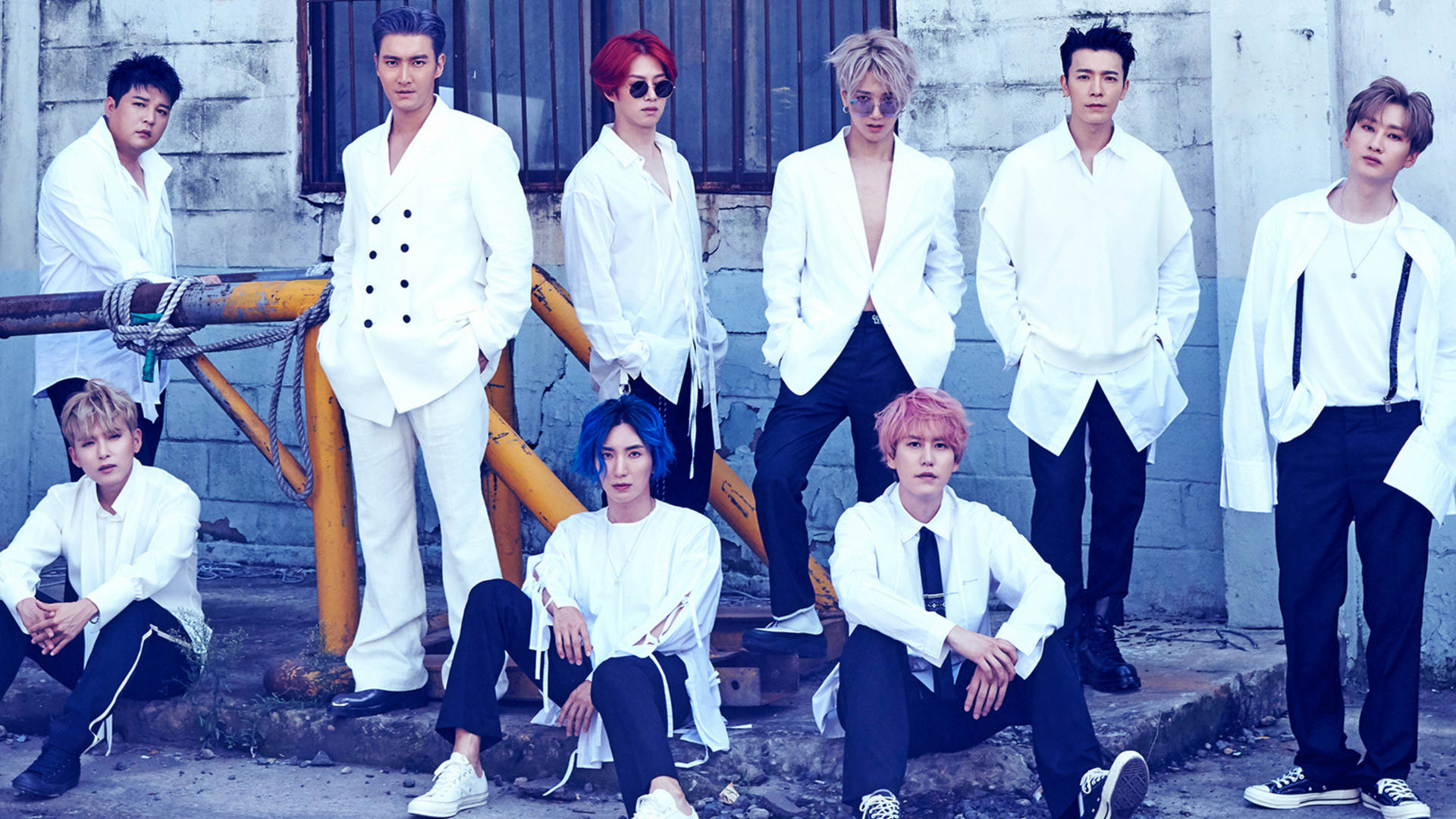 Super Junior In White Outfits Wallpaper