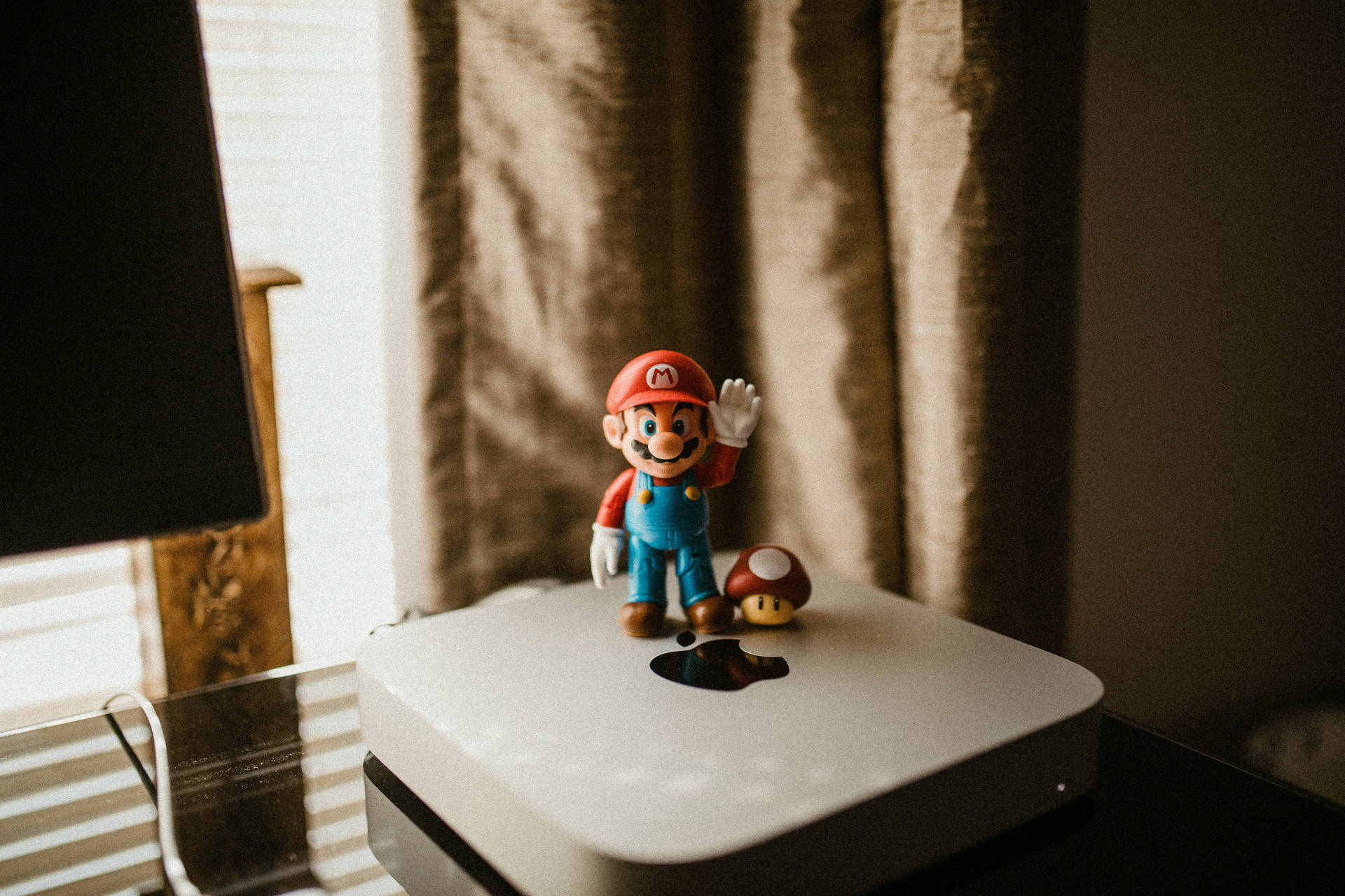 Super Mario Odyssey Mario And Toad Figurine Wallpaper