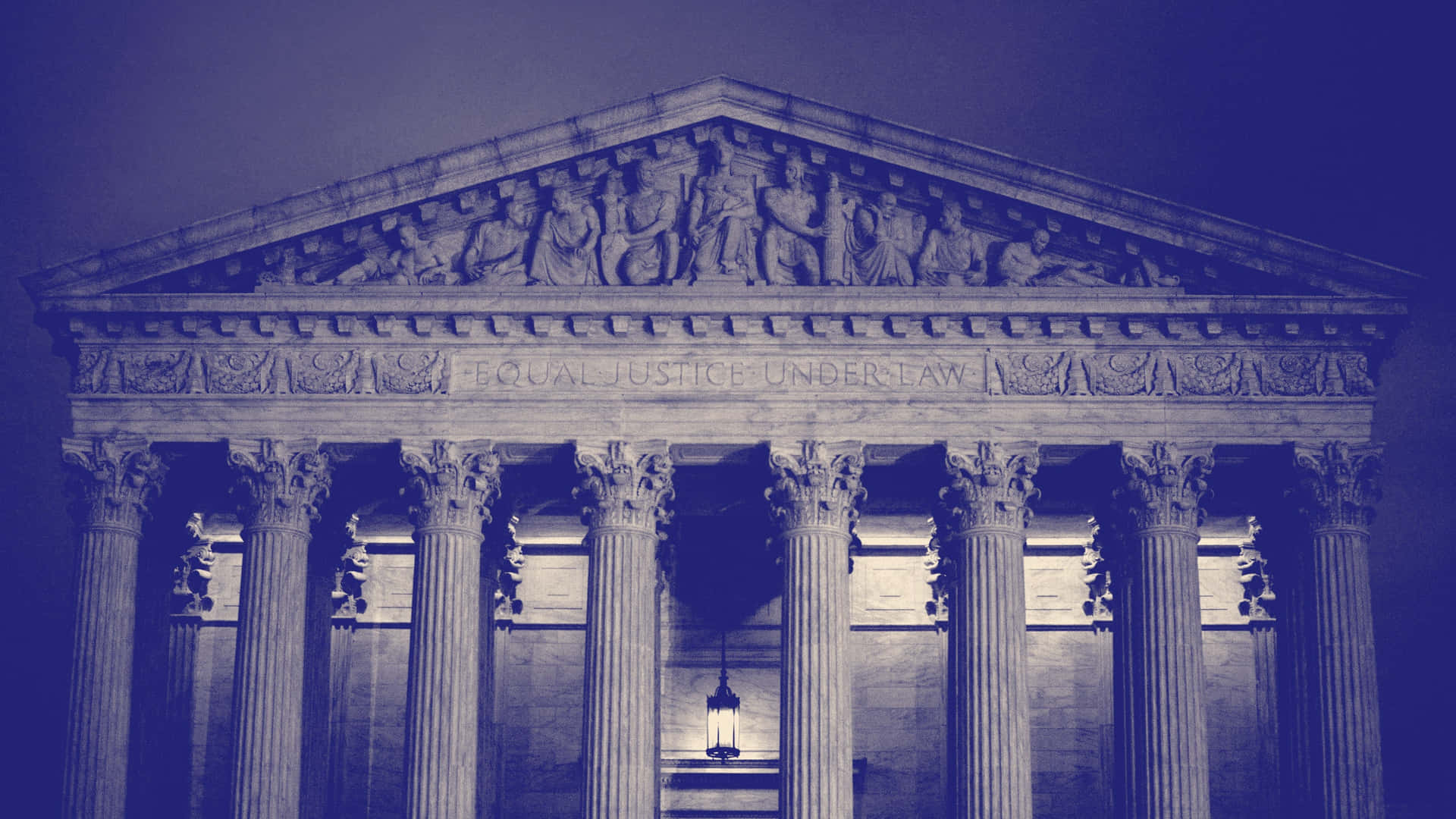 Edificiode La Corte Suprema En Azul Monocromático. Fondo de pantalla