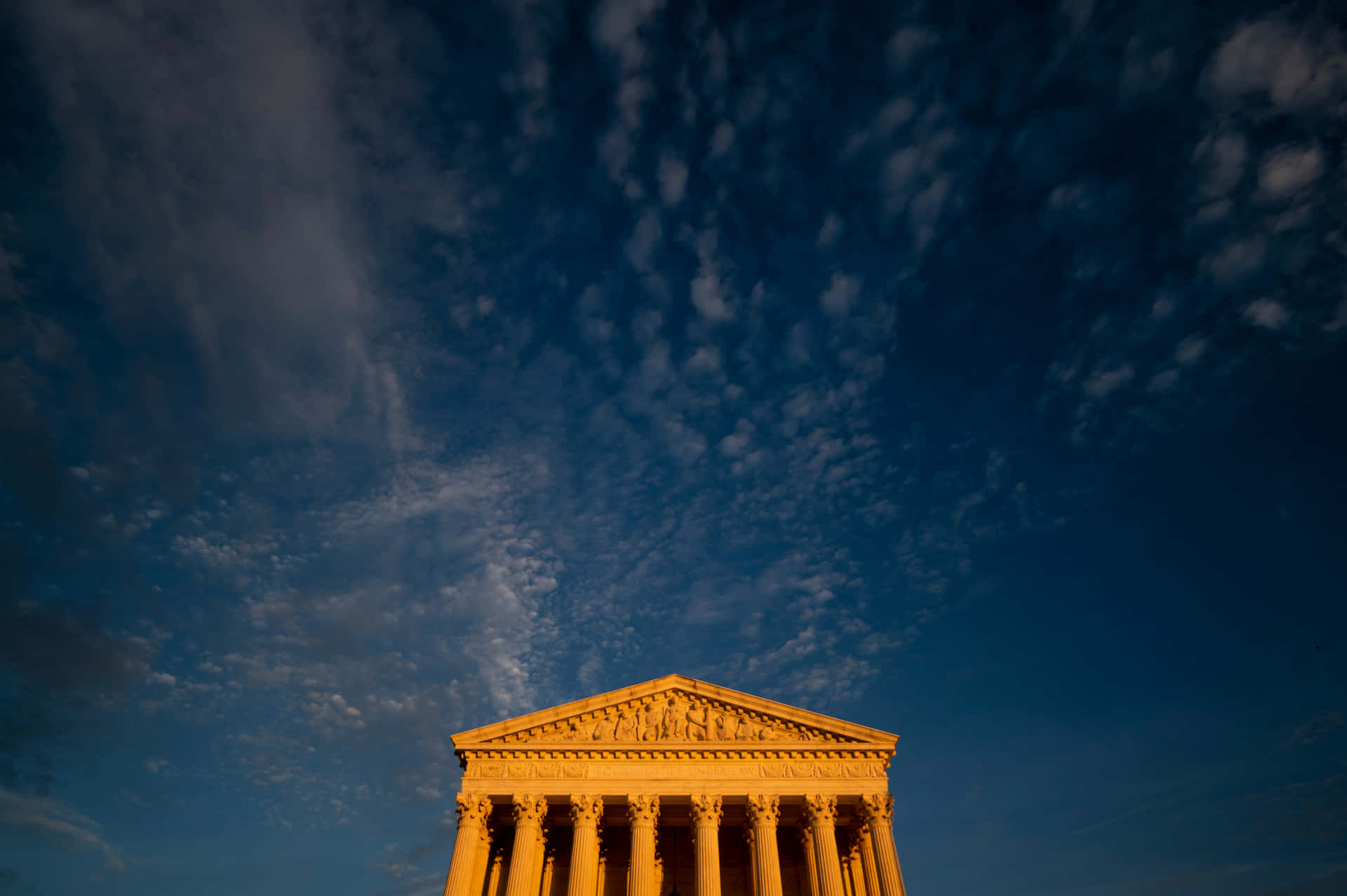 Supreme Court Building Golden Hour Photography Wallpaper