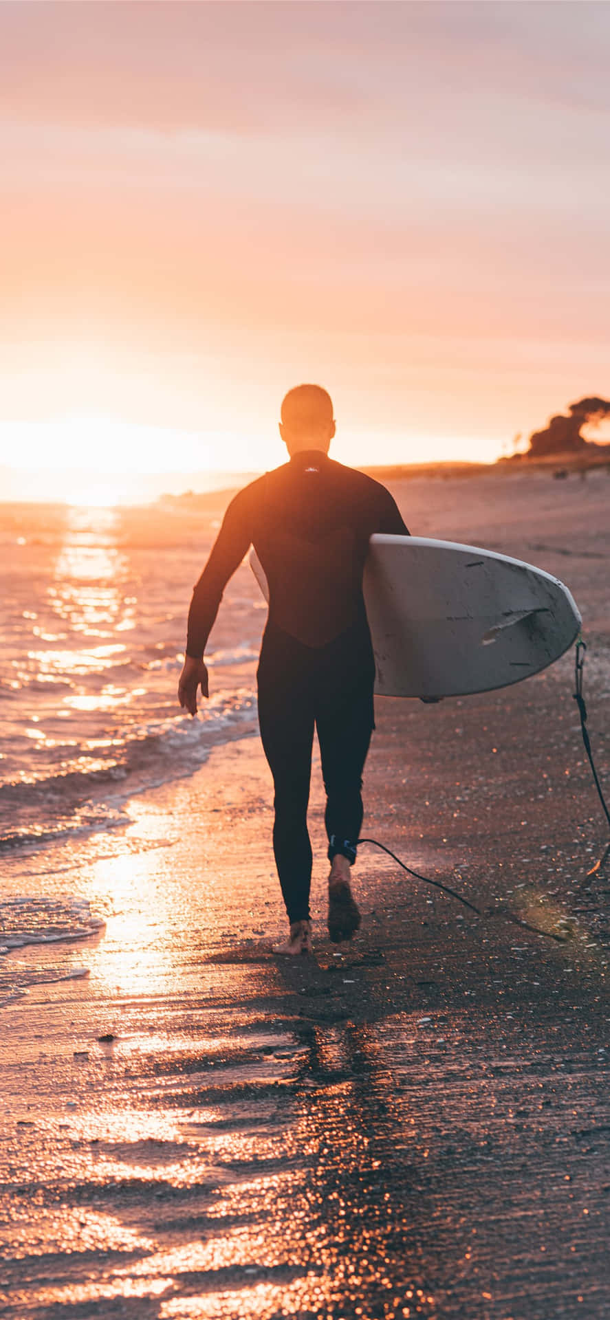 Surfbrädasilhouette Man Wallpaper