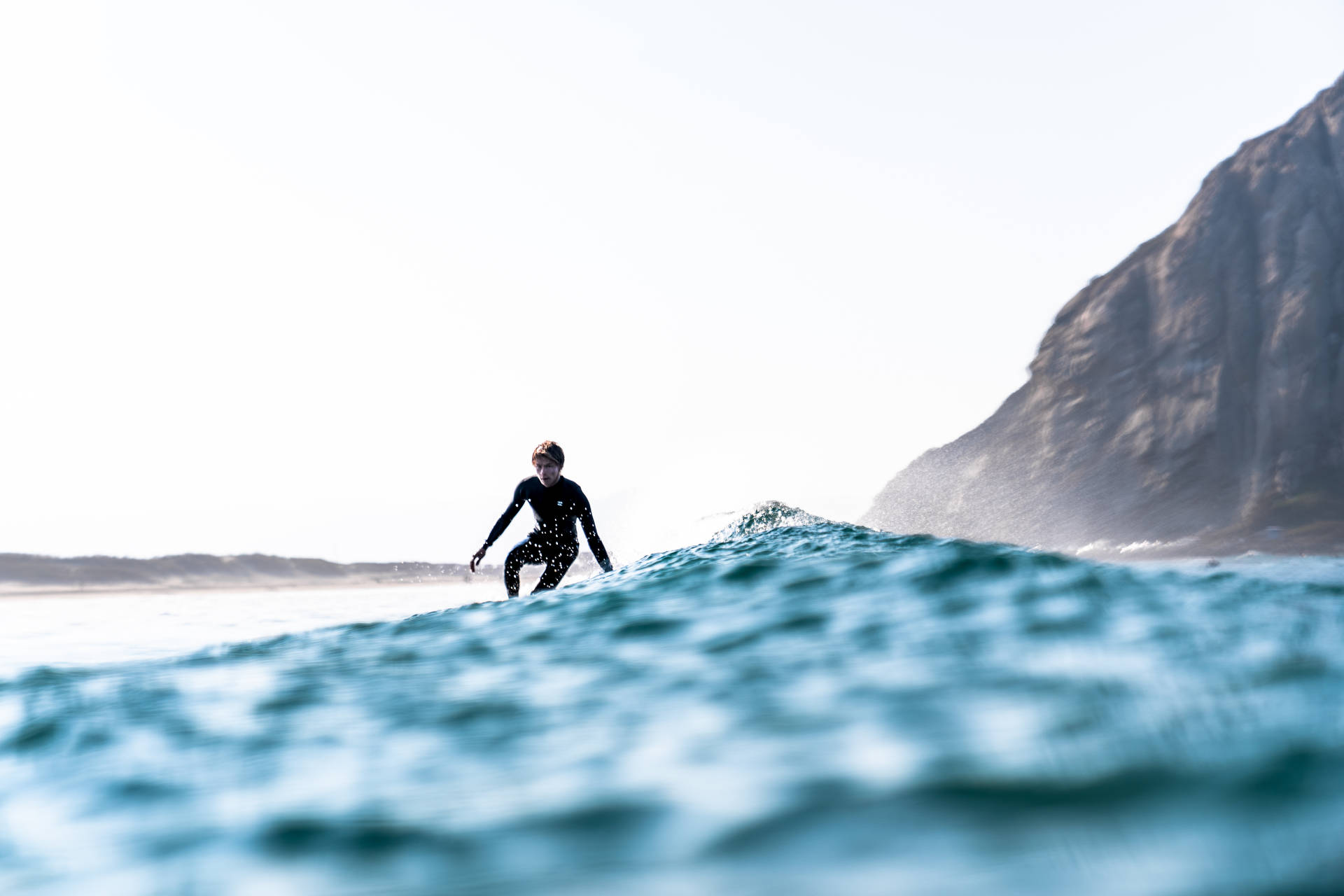 Surfer på bølger HD sports wallpaper Wallpaper
