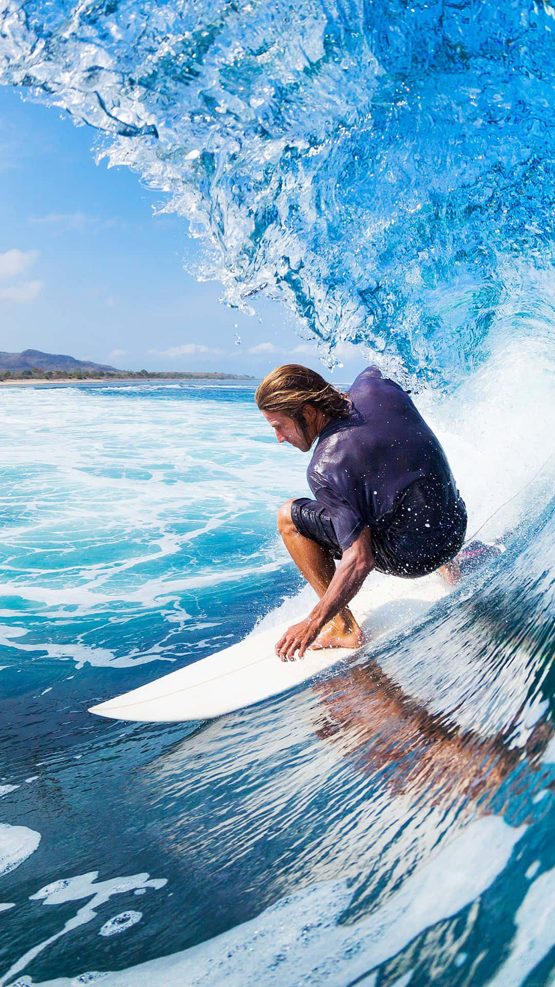Einsurfer, Der Eine Welle Reitet. Wallpaper