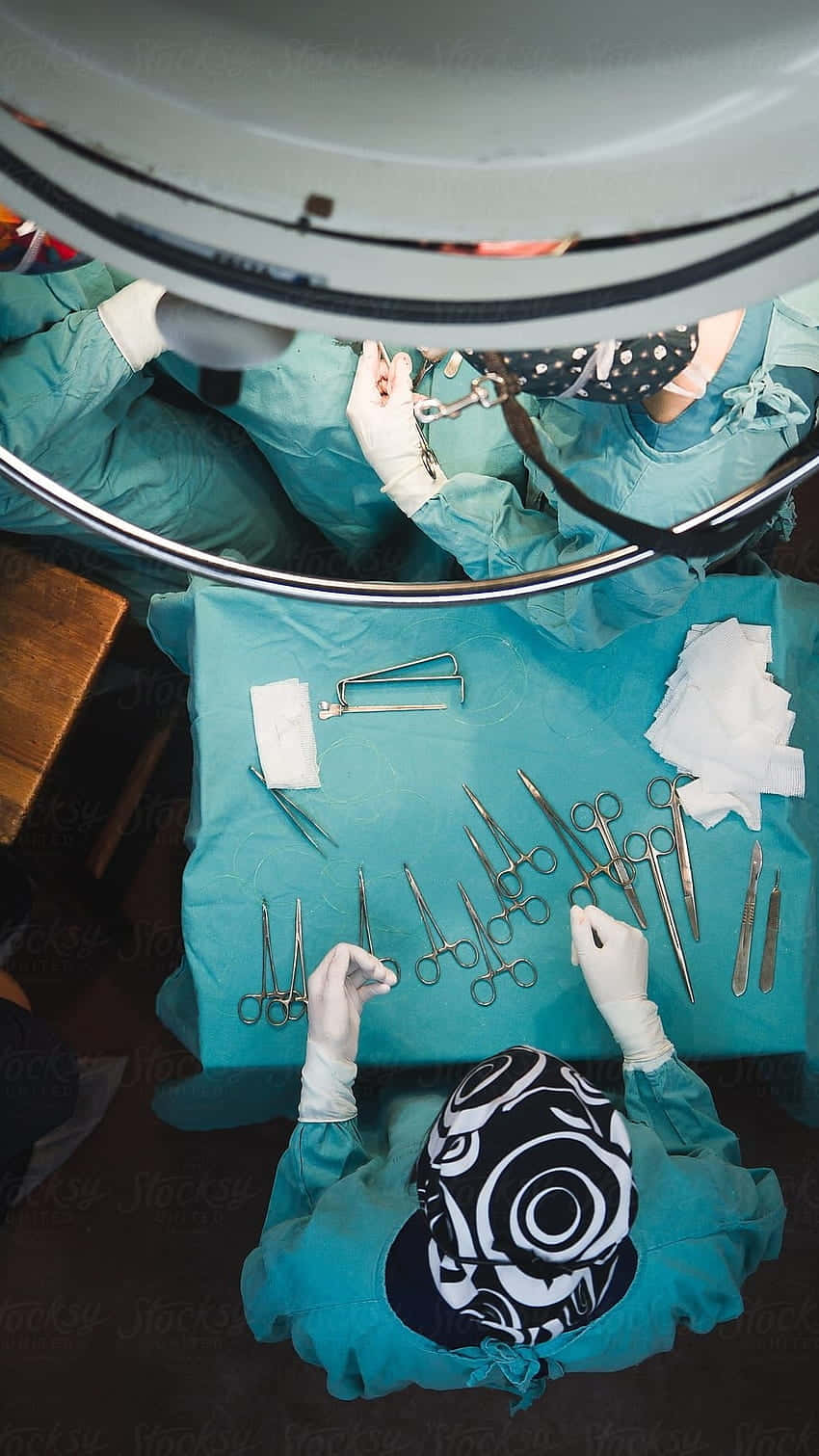 Surgical_ Team_at_ Work Wallpaper