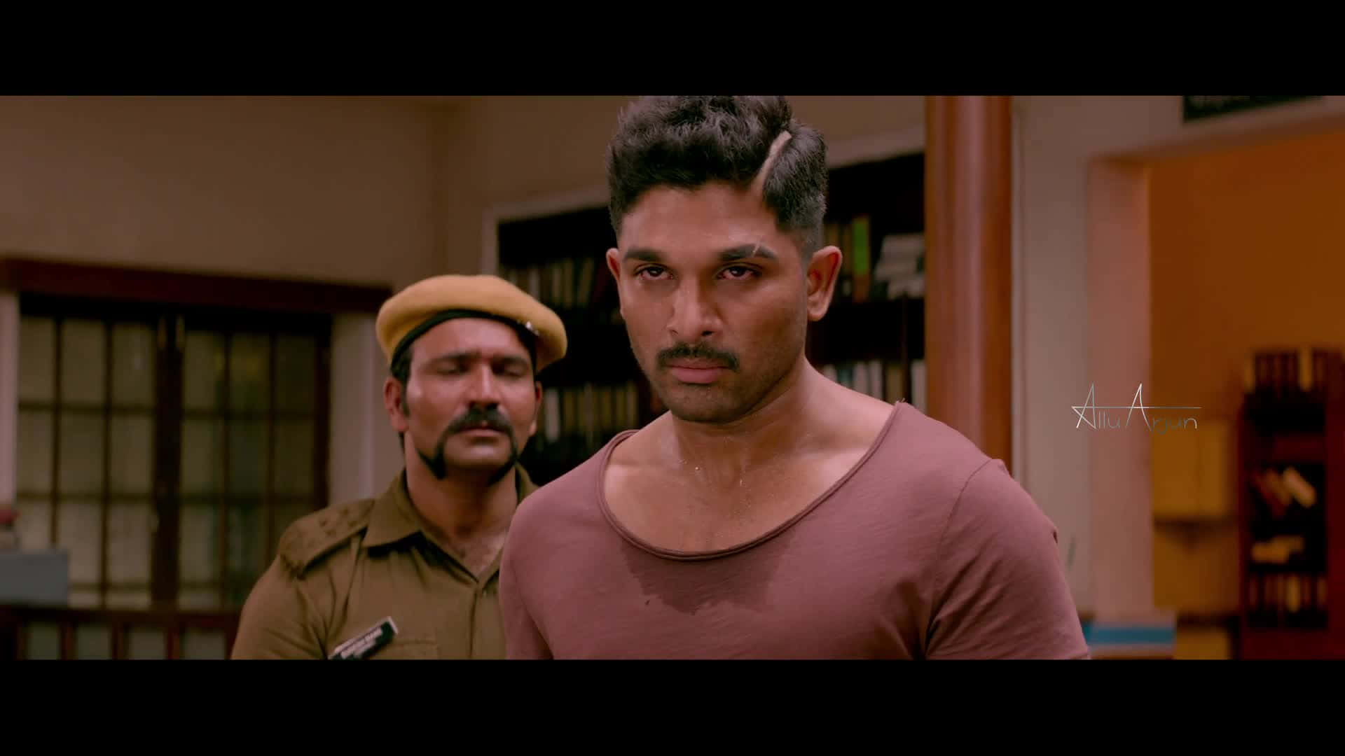Surya,el Soldado, Actor Indio Allu Arjun. Fondo de pantalla