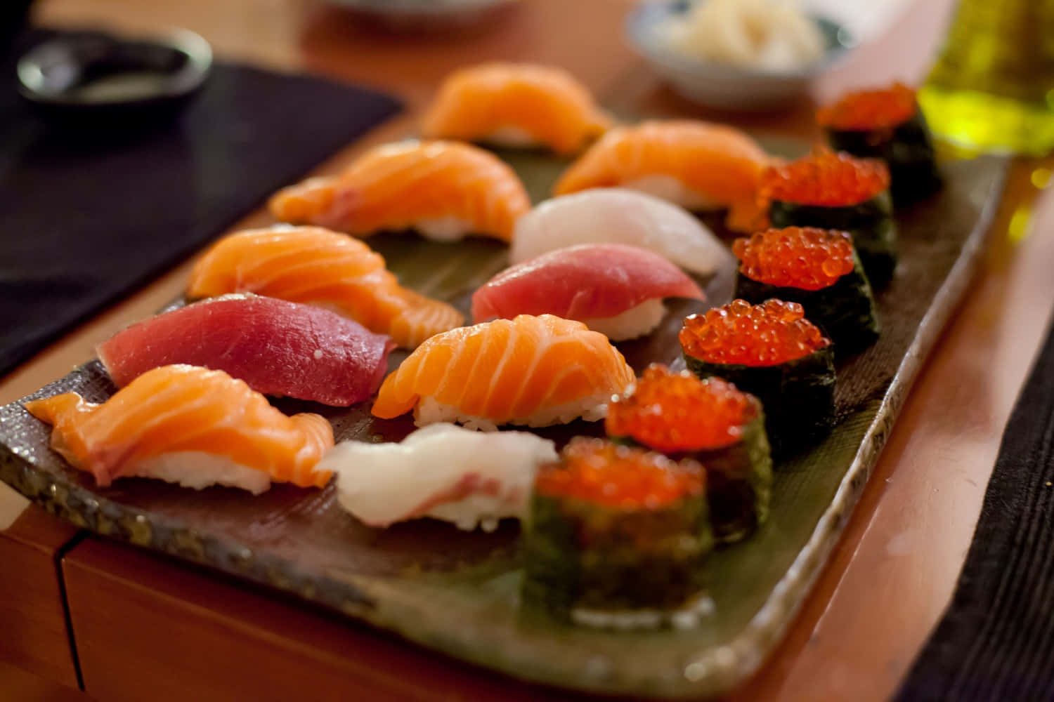 Disfrutandodel Plato Perfecto De Sushi