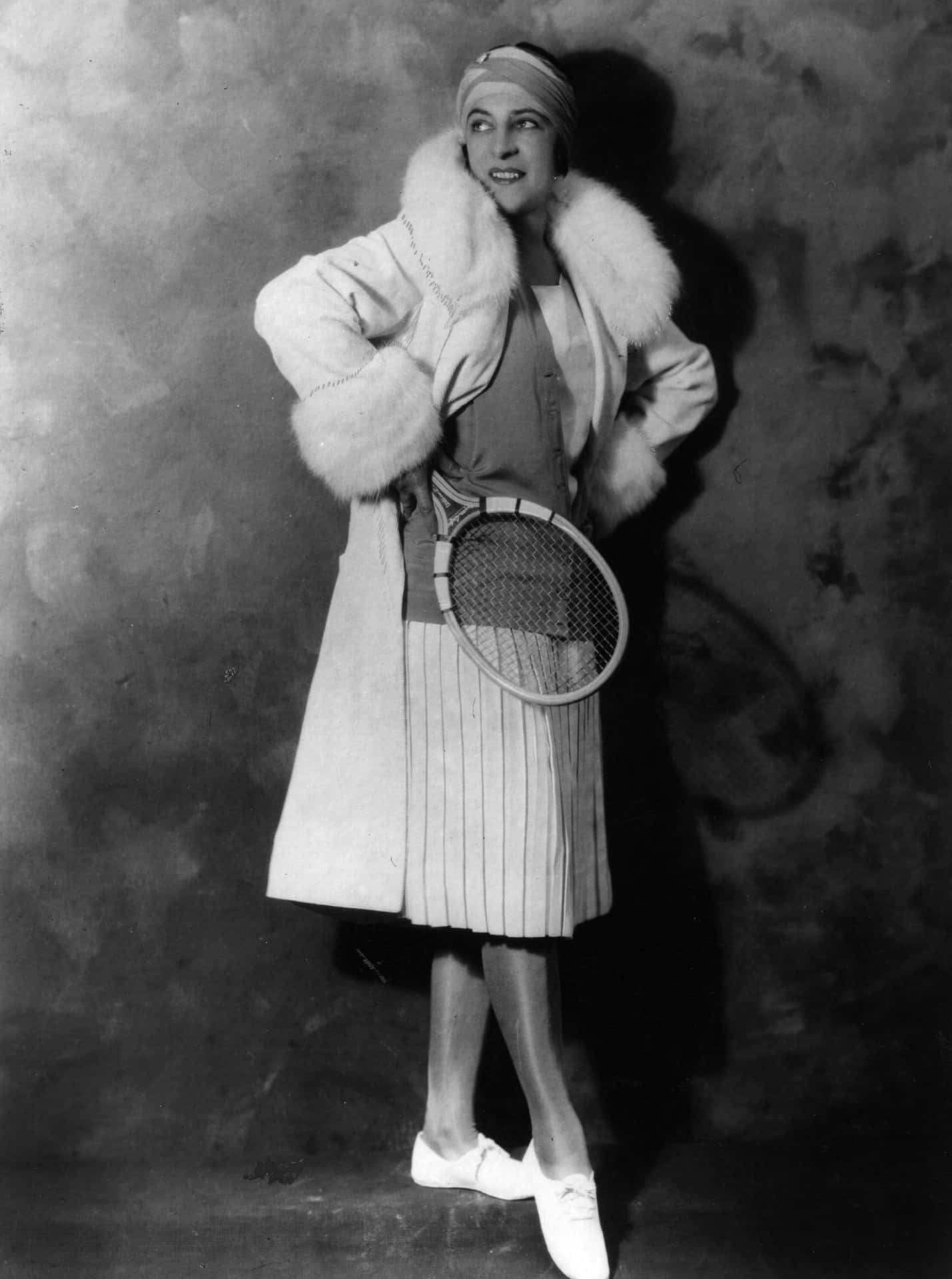 Suzanne Lenglen - A Grand Slam Winner Of The Past Wallpaper