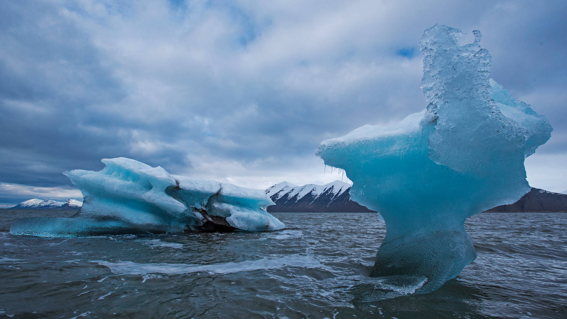 Icebergsde Svalbard. Papel de Parede