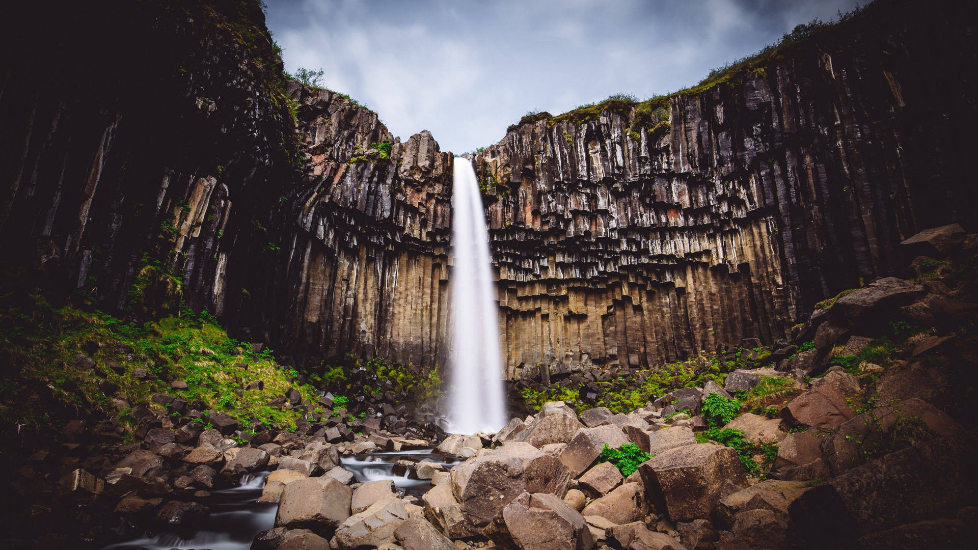 Svartifoss Waterfall Photography