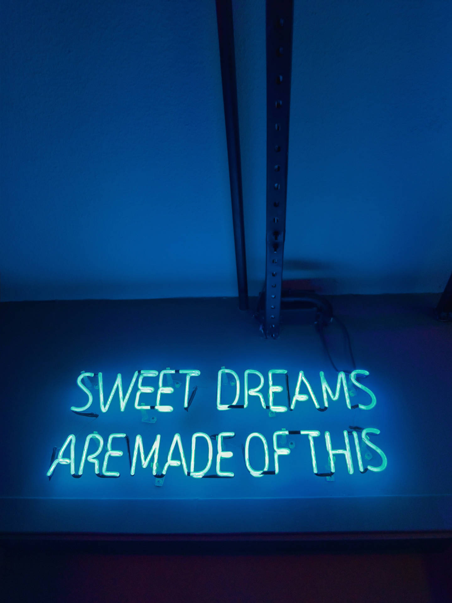Sweet Dreams Neon Sign Wallpaper